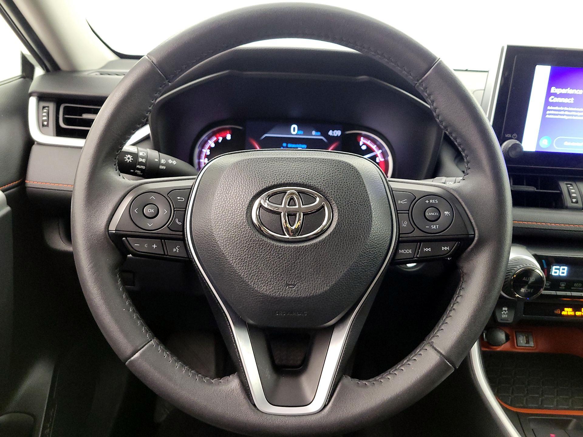 Thumbnail: 2023 Toyota RAV4 - 10