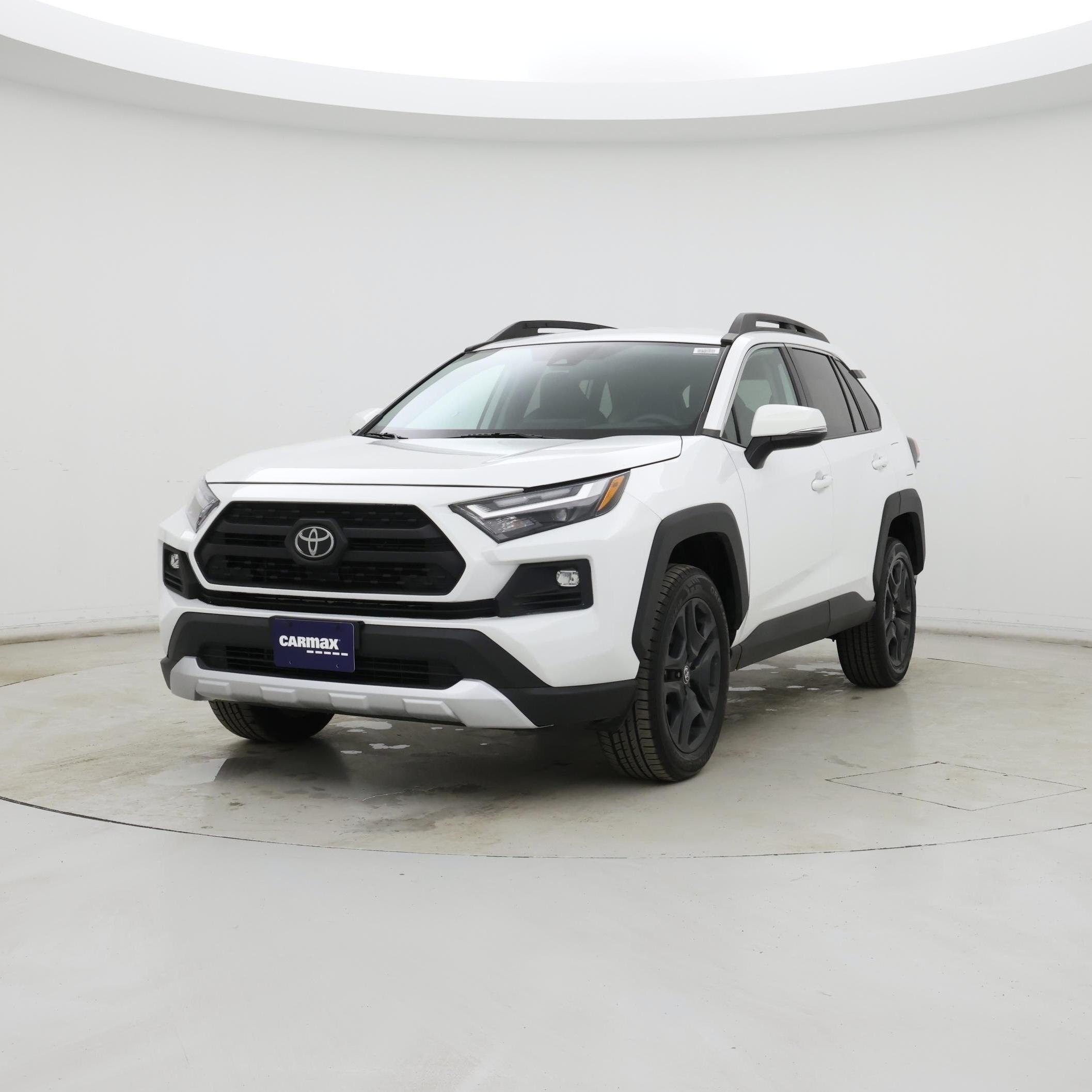 Thumbnail: 2023 Toyota RAV4 - 4