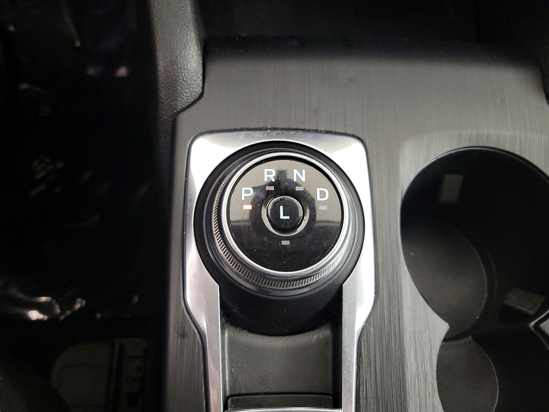 Thumbnail: 2022 Ford Escape - 17