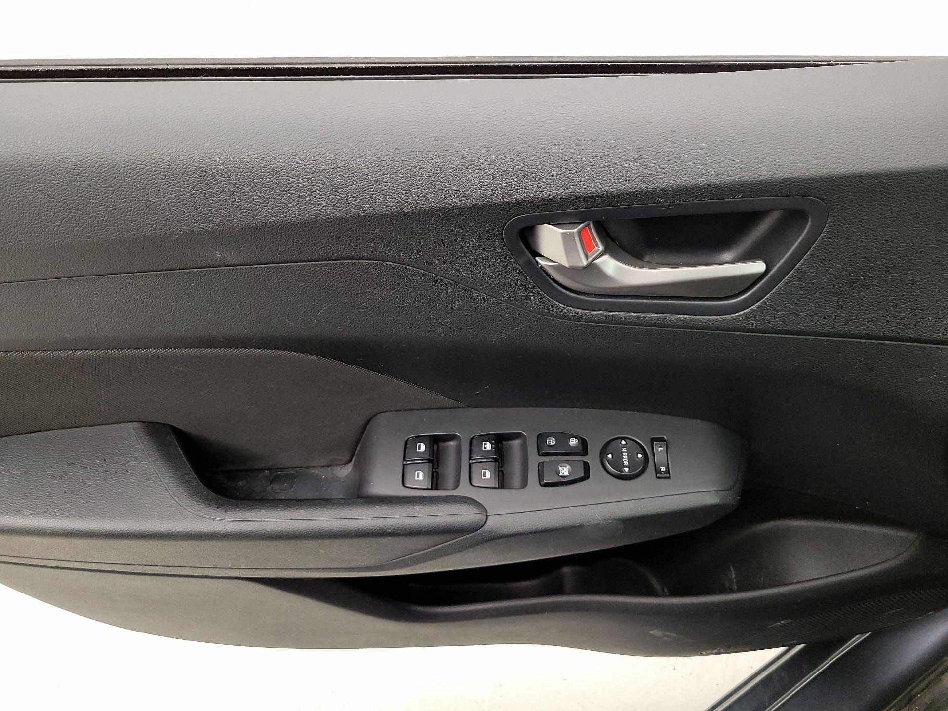 Thumbnail: 2019 Hyundai Accent - 12