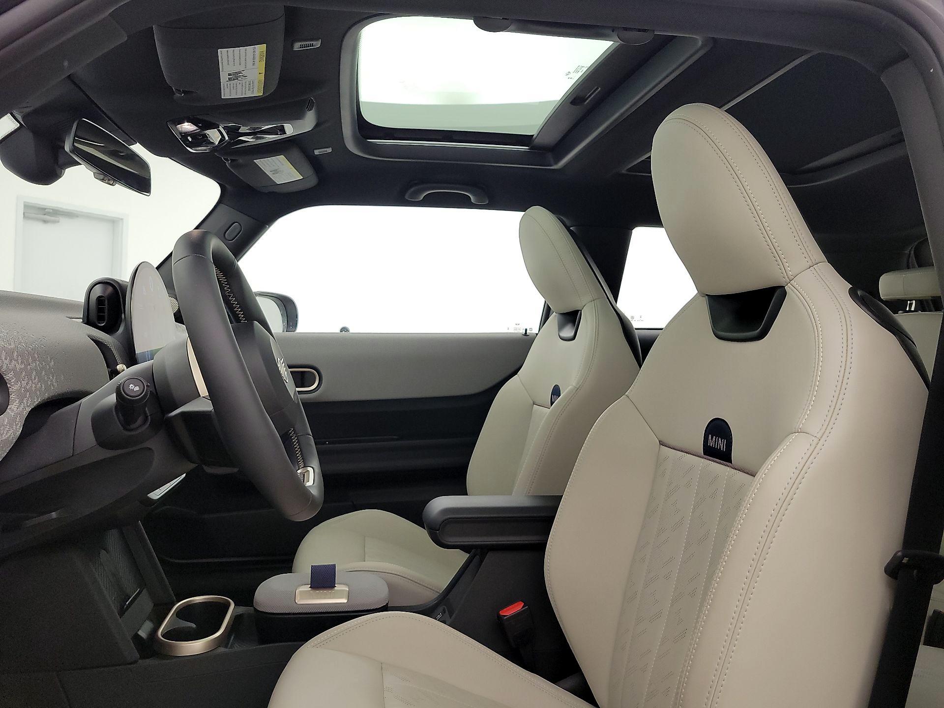 Thumbnail: 2025 MINI Cooper Hardtop - 19