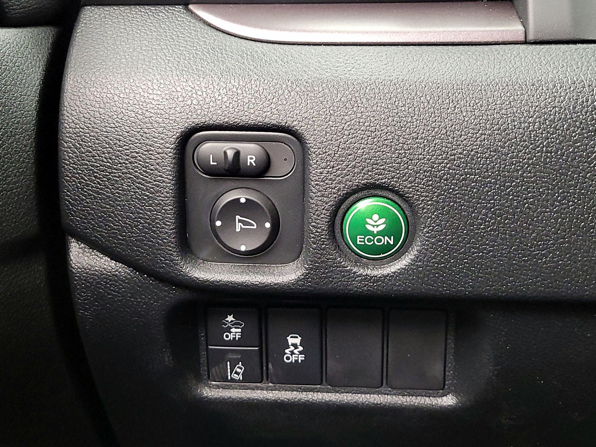 Thumbnail: 2022 Honda Pilot - 13