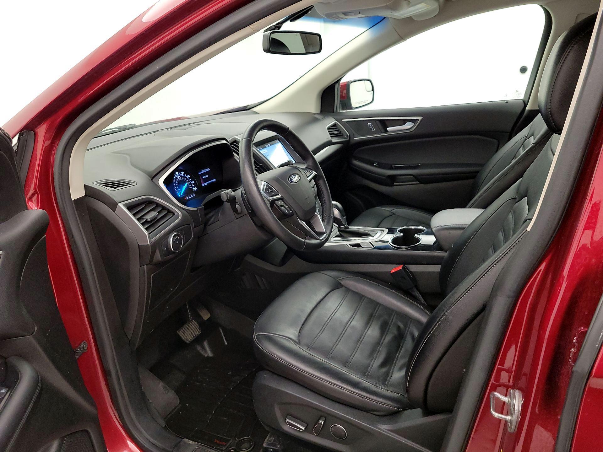 Thumbnail: 2018 Ford Edge - 11