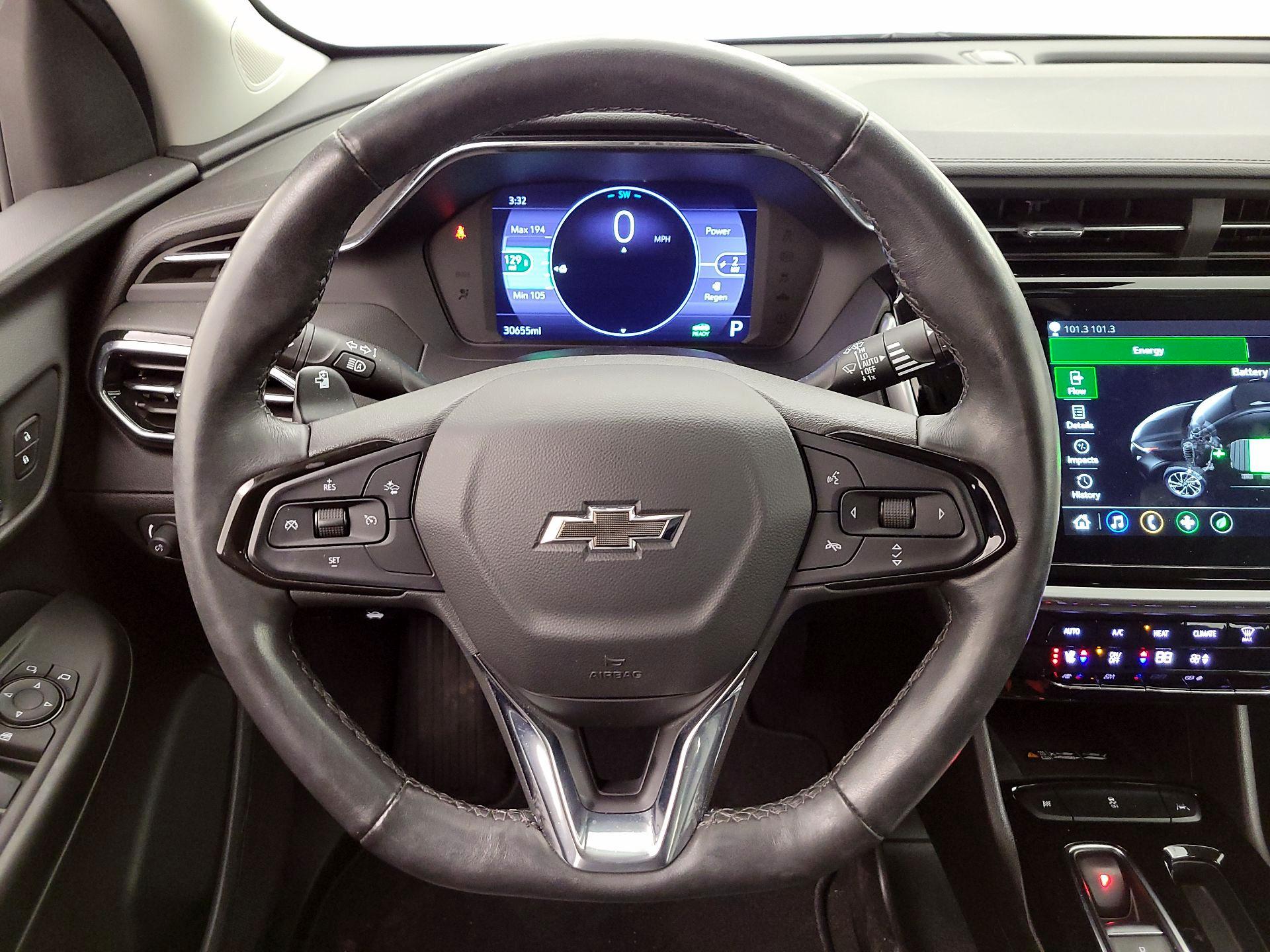 Thumbnail: 2023 Chevrolet Bolt EUV - 10