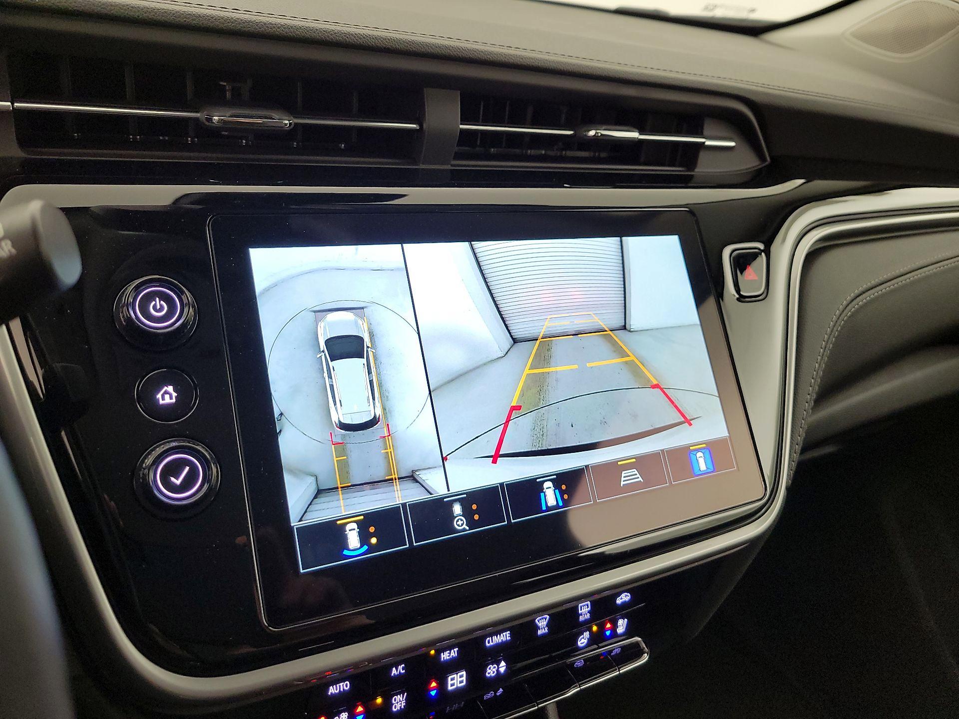 Thumbnail: 2023 Chevrolet Bolt EUV - 15