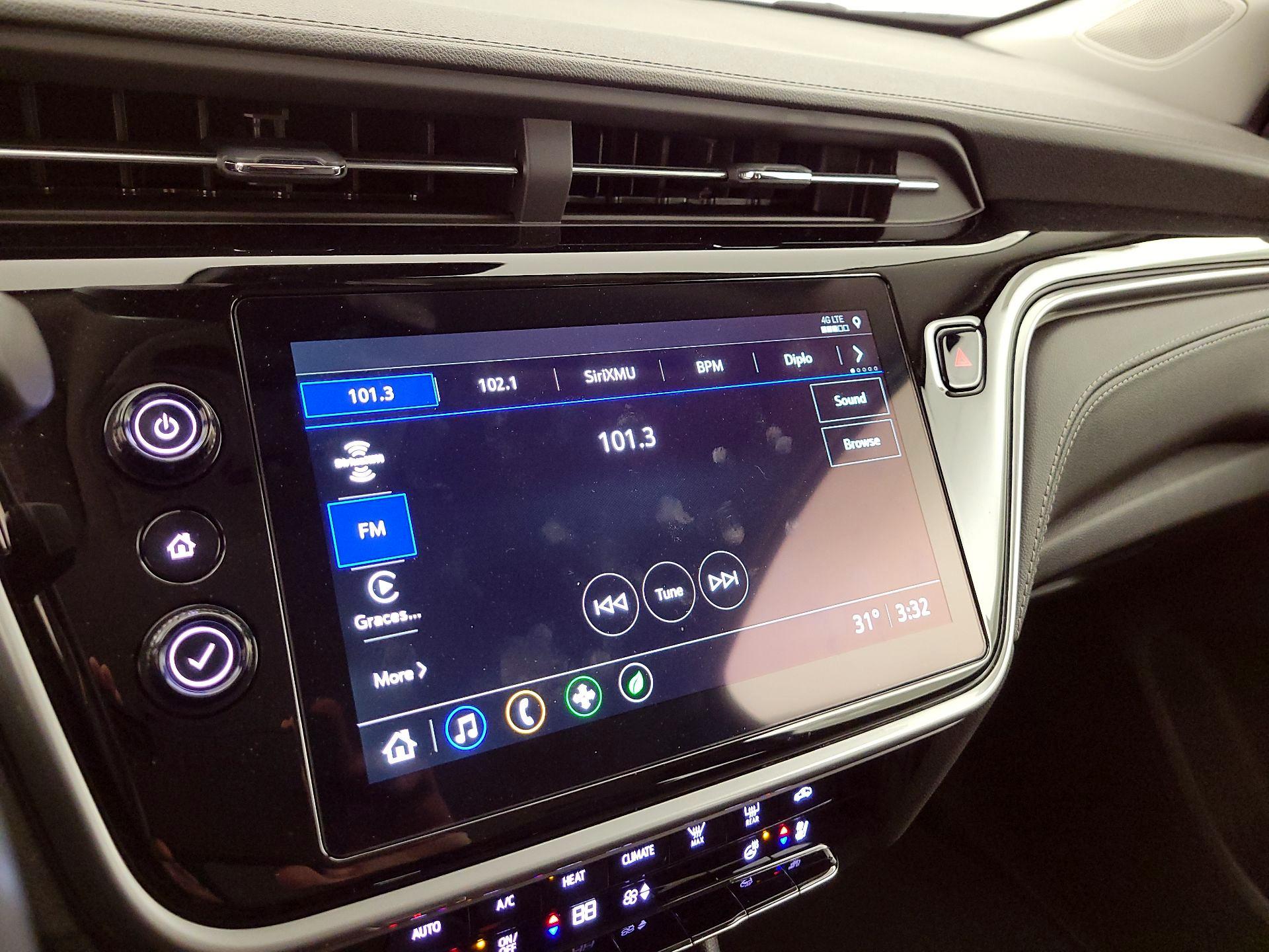 Thumbnail: 2023 Chevrolet Bolt EUV - 16