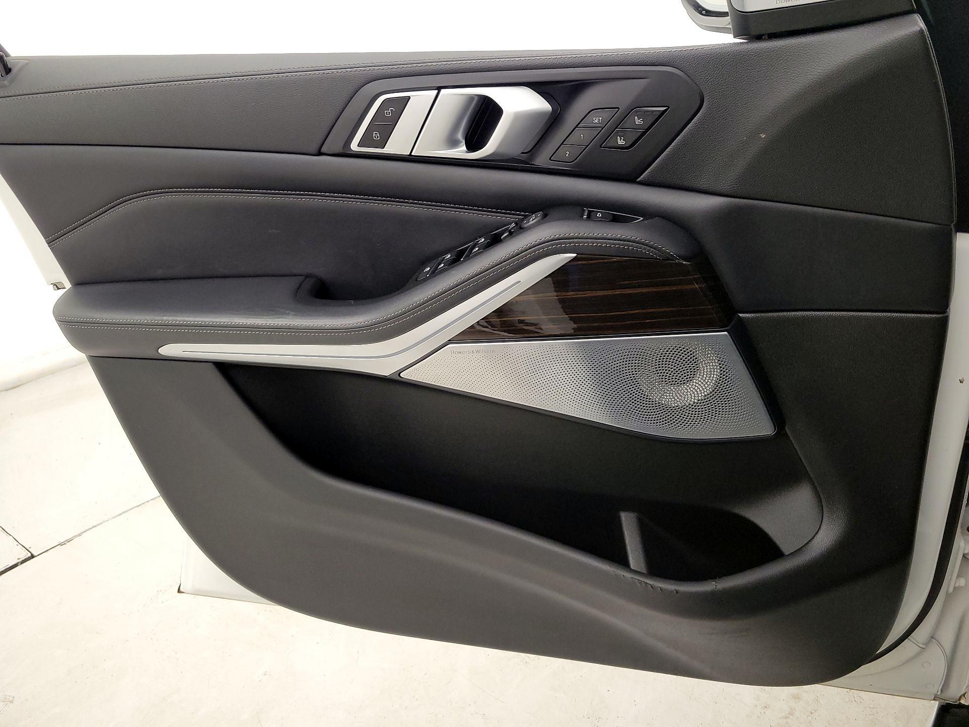 Thumbnail: 2020 BMW X5 - 12