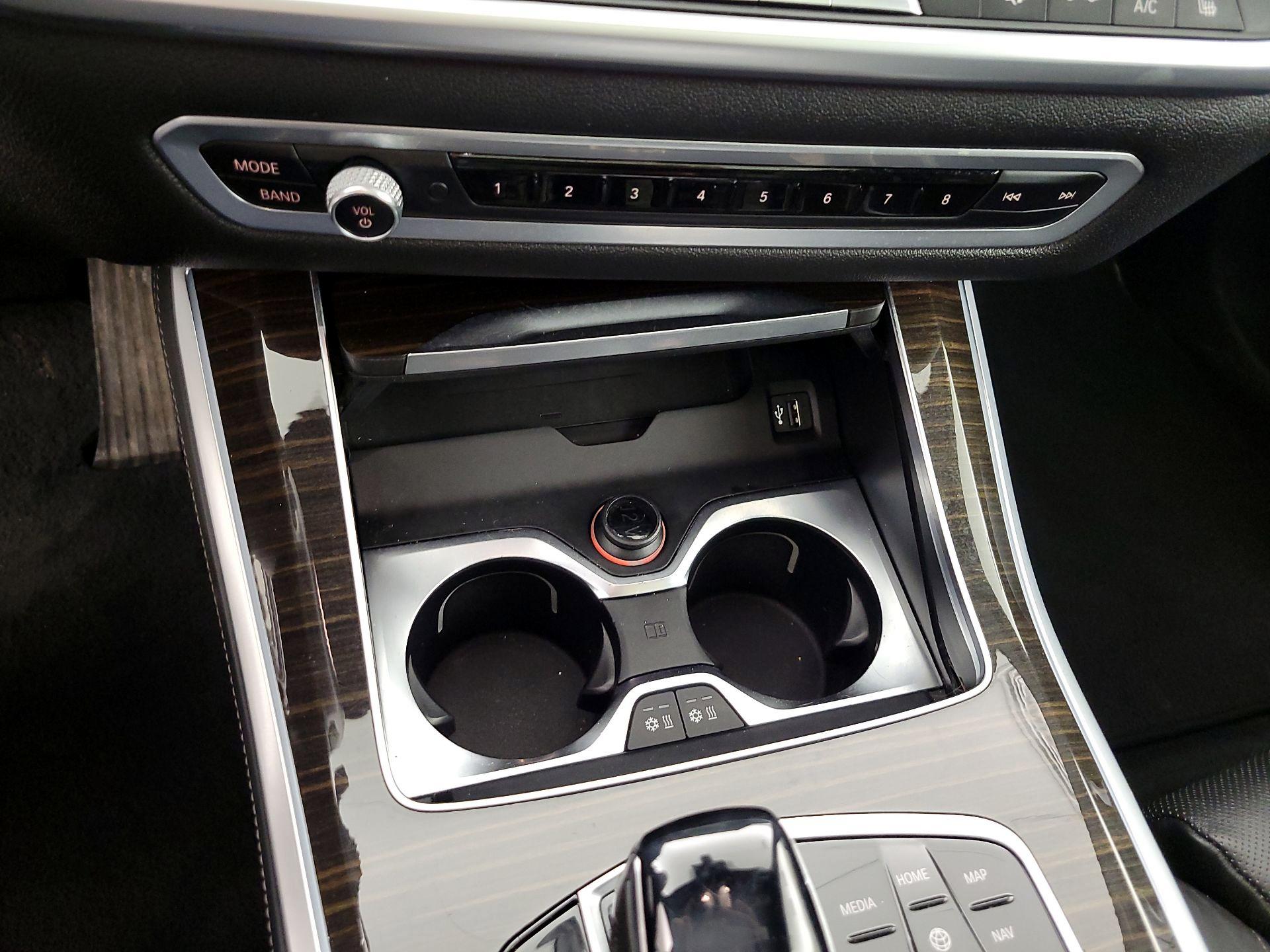 Thumbnail: 2020 BMW X5 - 19