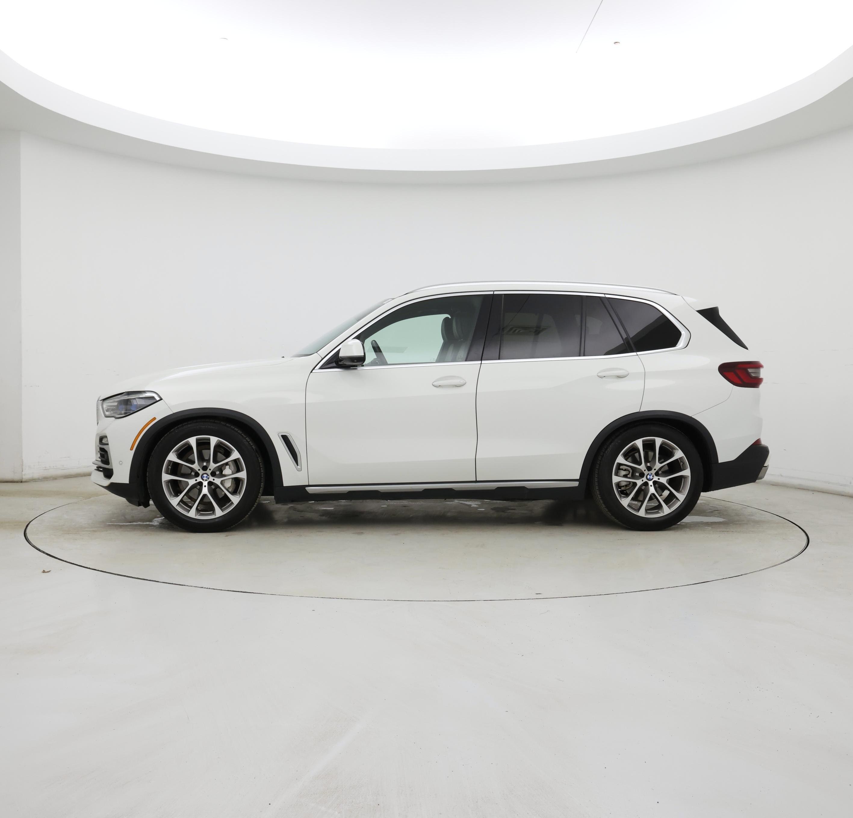 Thumbnail: 2020 BMW X5 - 3