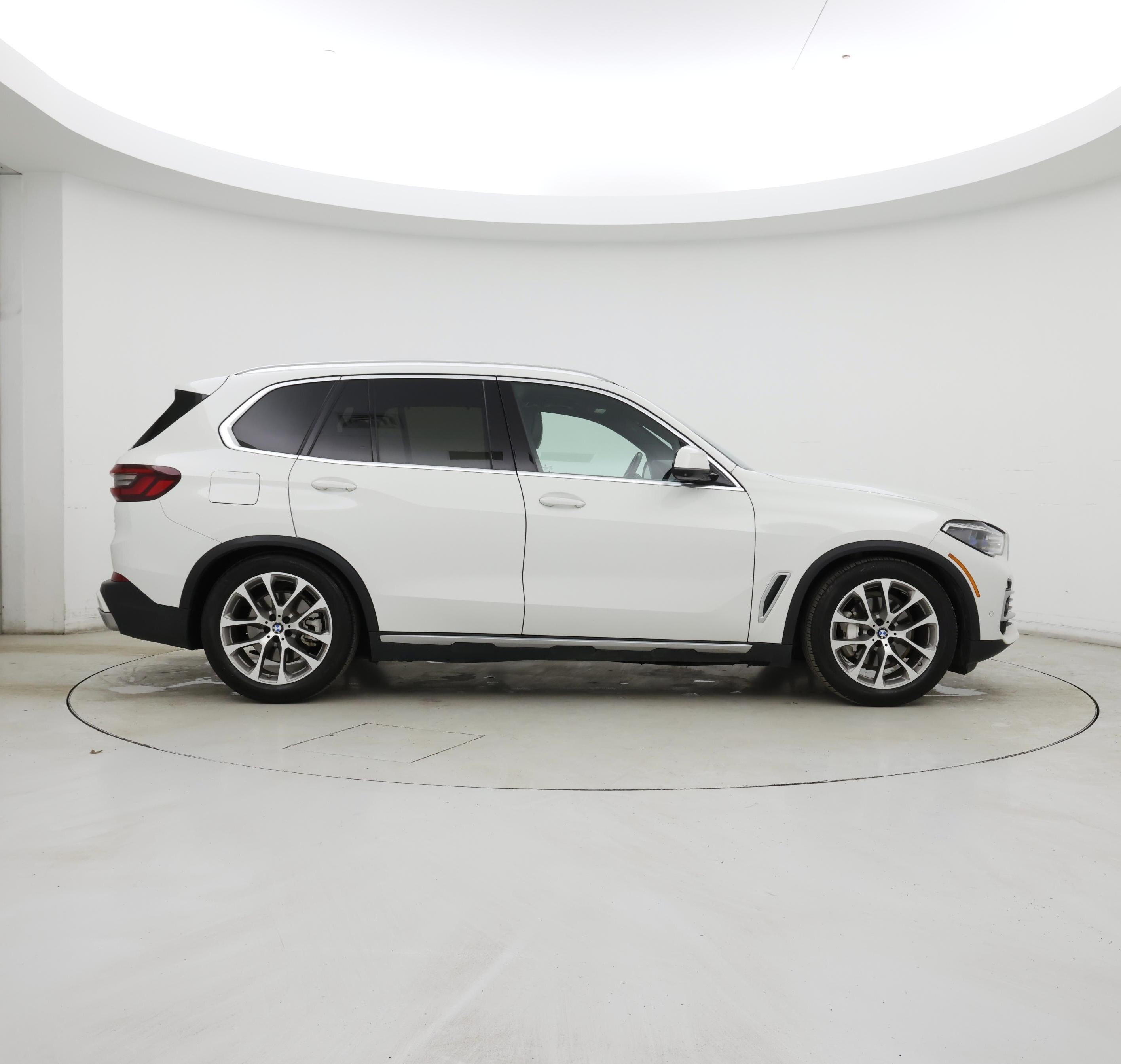 Thumbnail: 2020 BMW X5 - 7