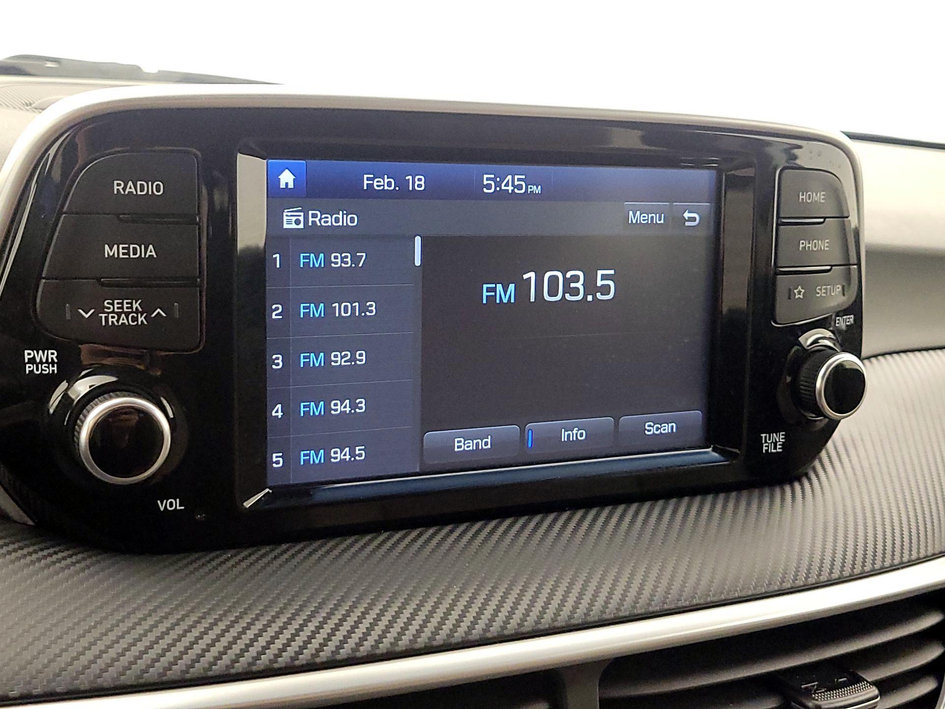 Thumbnail: 2019 Hyundai Tucson - 15