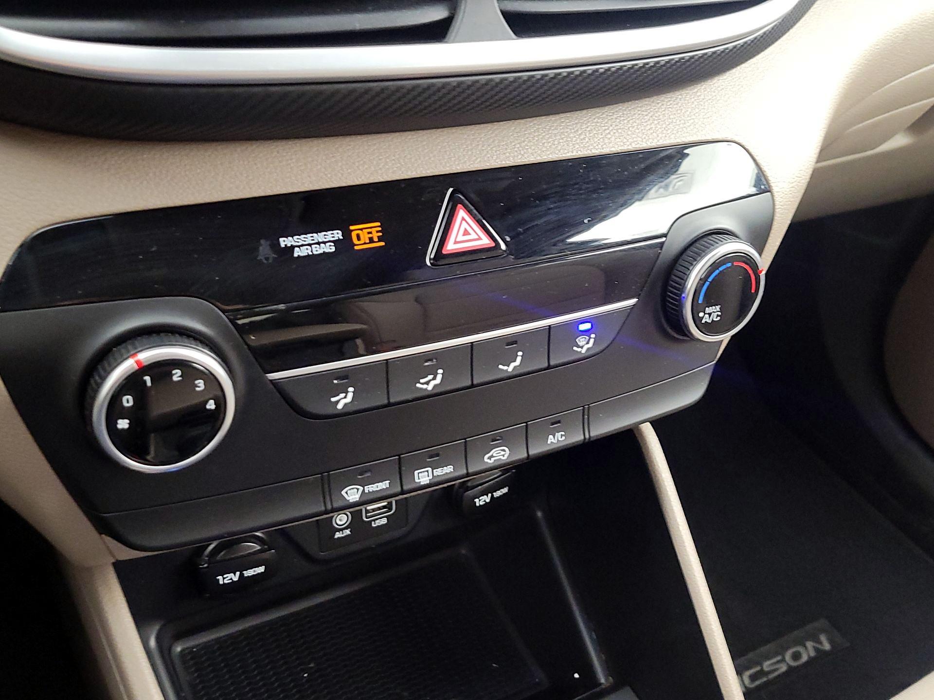 Thumbnail: 2019 Hyundai Tucson - 16