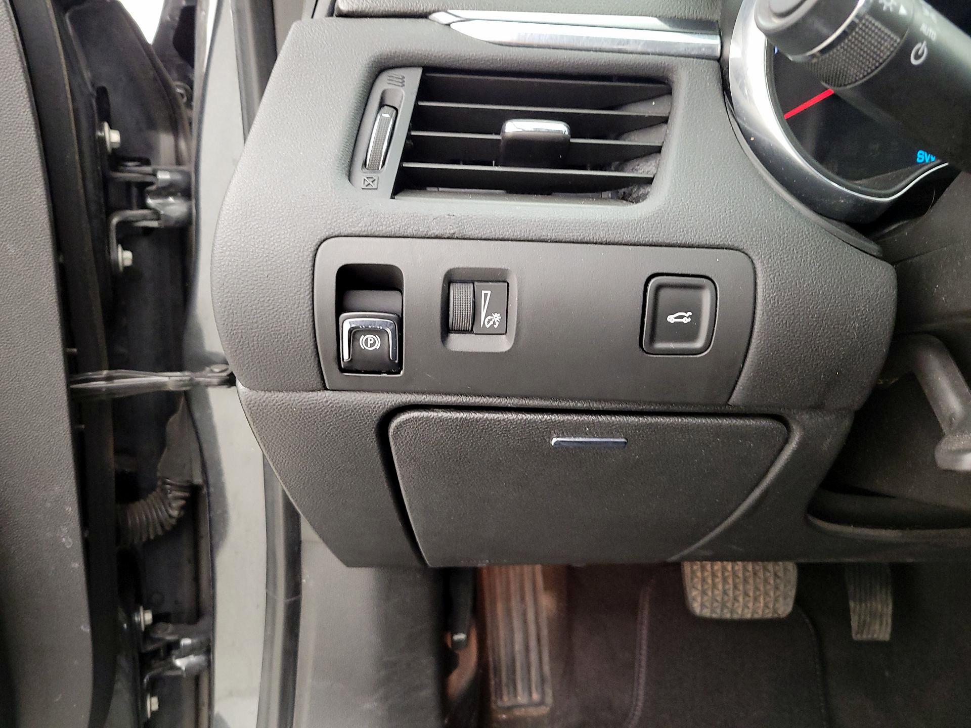 Thumbnail: 2018 Chevrolet Impala - 13