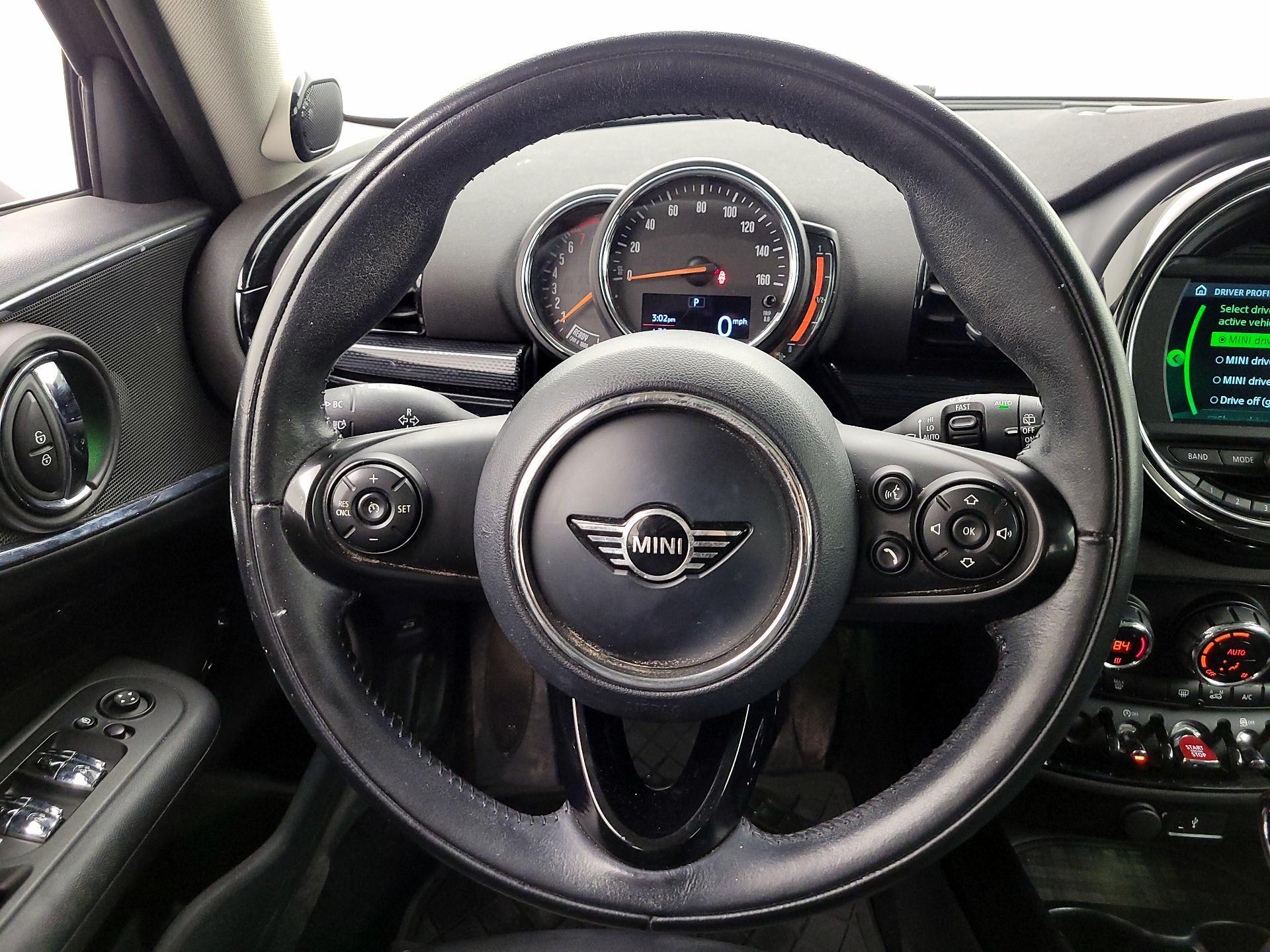 Thumbnail: 2019 MINI Cooper Clubman - 10