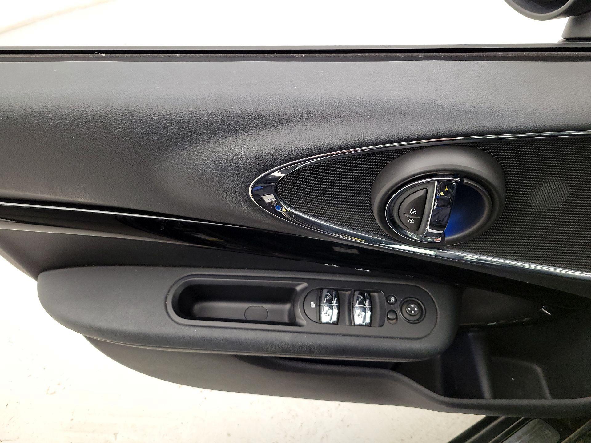 Thumbnail: 2019 MINI Cooper Clubman - 12