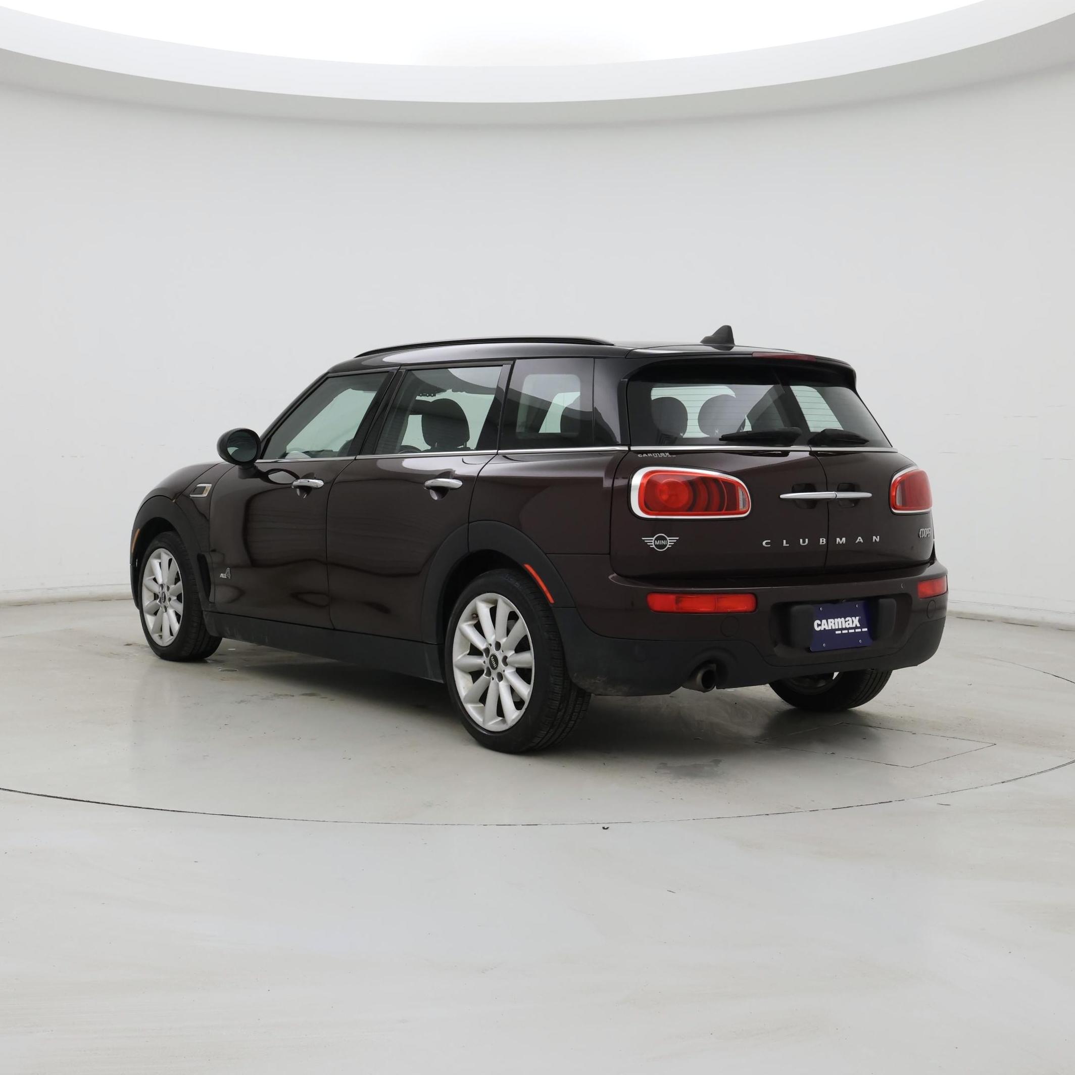 Thumbnail: 2019 MINI Cooper Clubman - 2