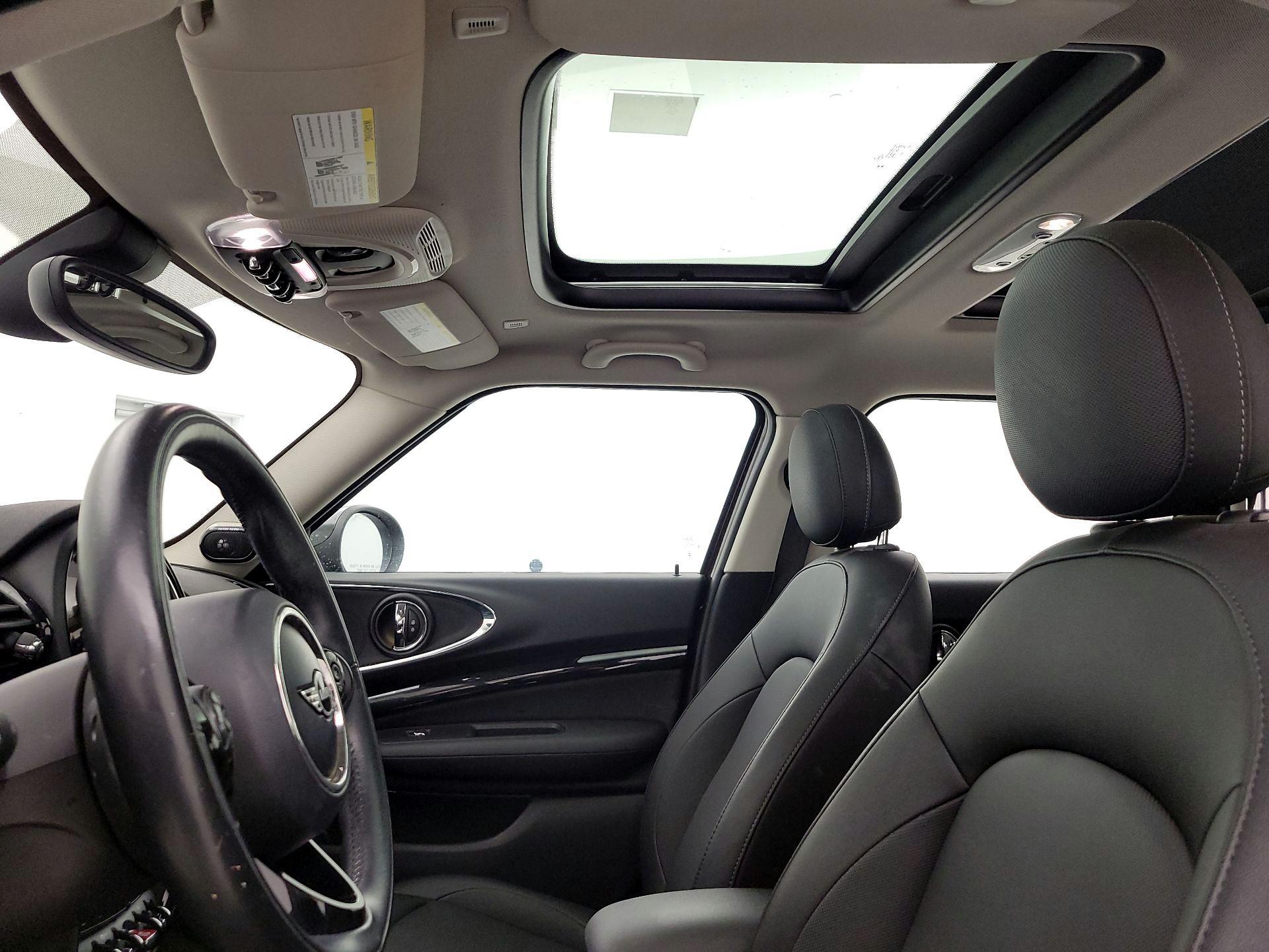 Thumbnail: 2019 MINI Cooper Clubman - 19