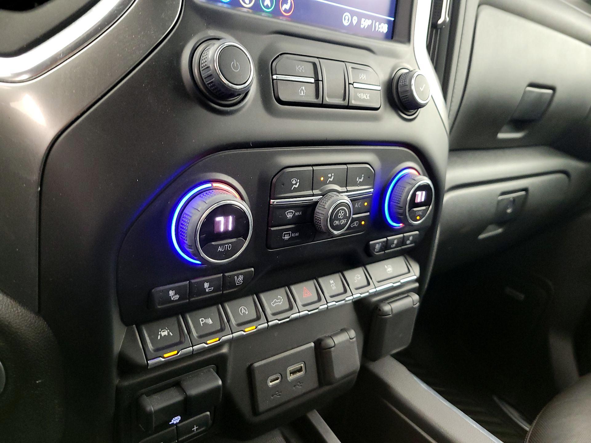 Thumbnail: 2022 Chevrolet Silverado 1500 - 17