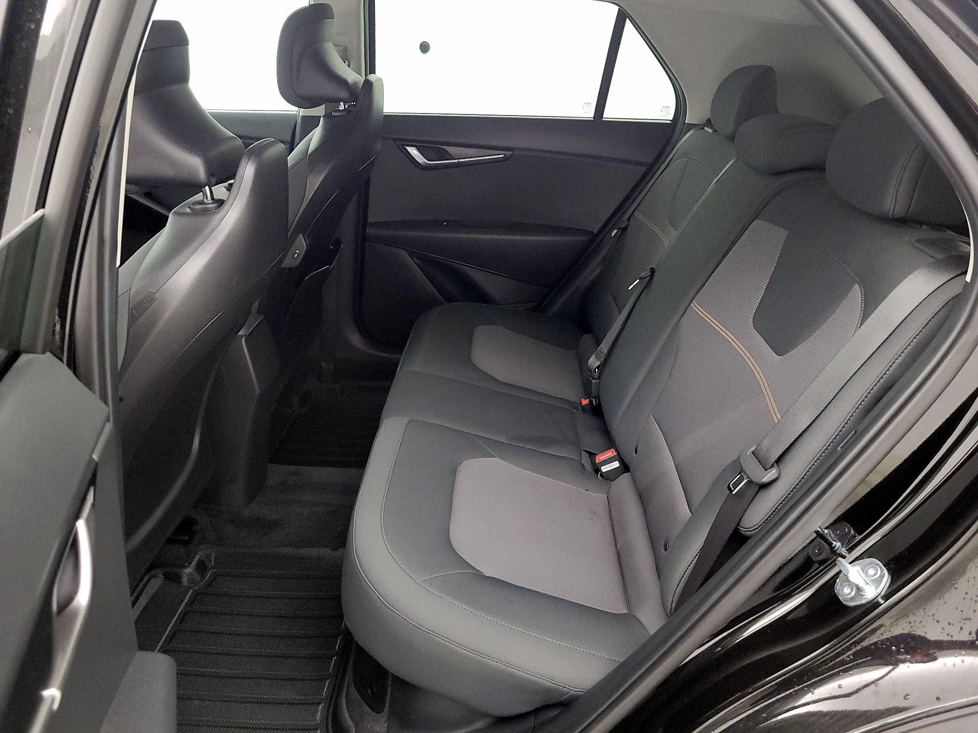 Thumbnail: 2024 Kia Niro - 19