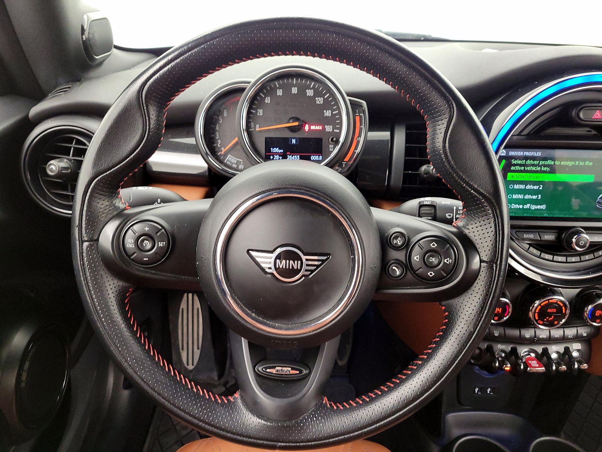 Thumbnail: 2019 MINI Cooper - 10