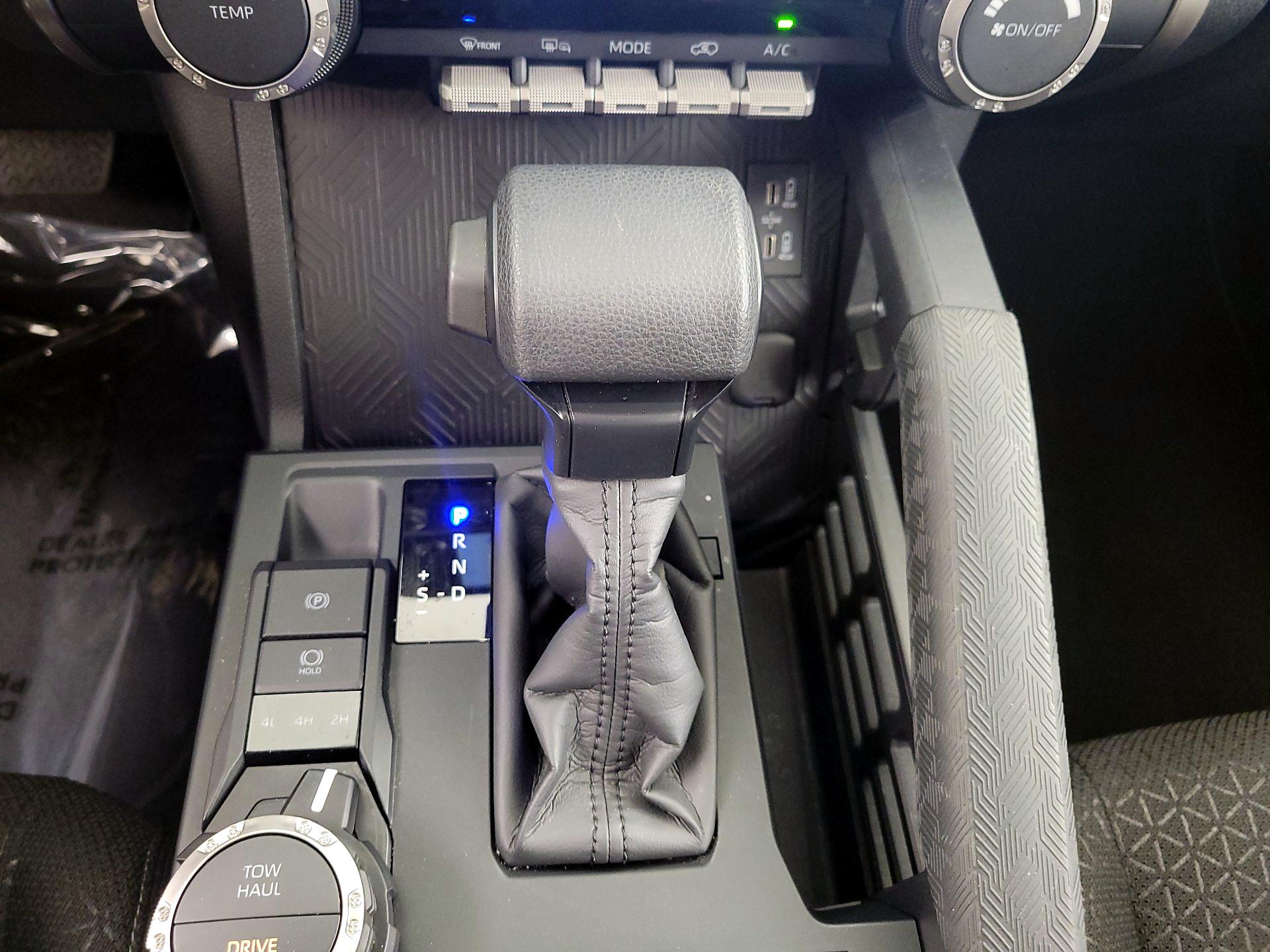 Thumbnail: 2025 Toyota 4Runner - 17