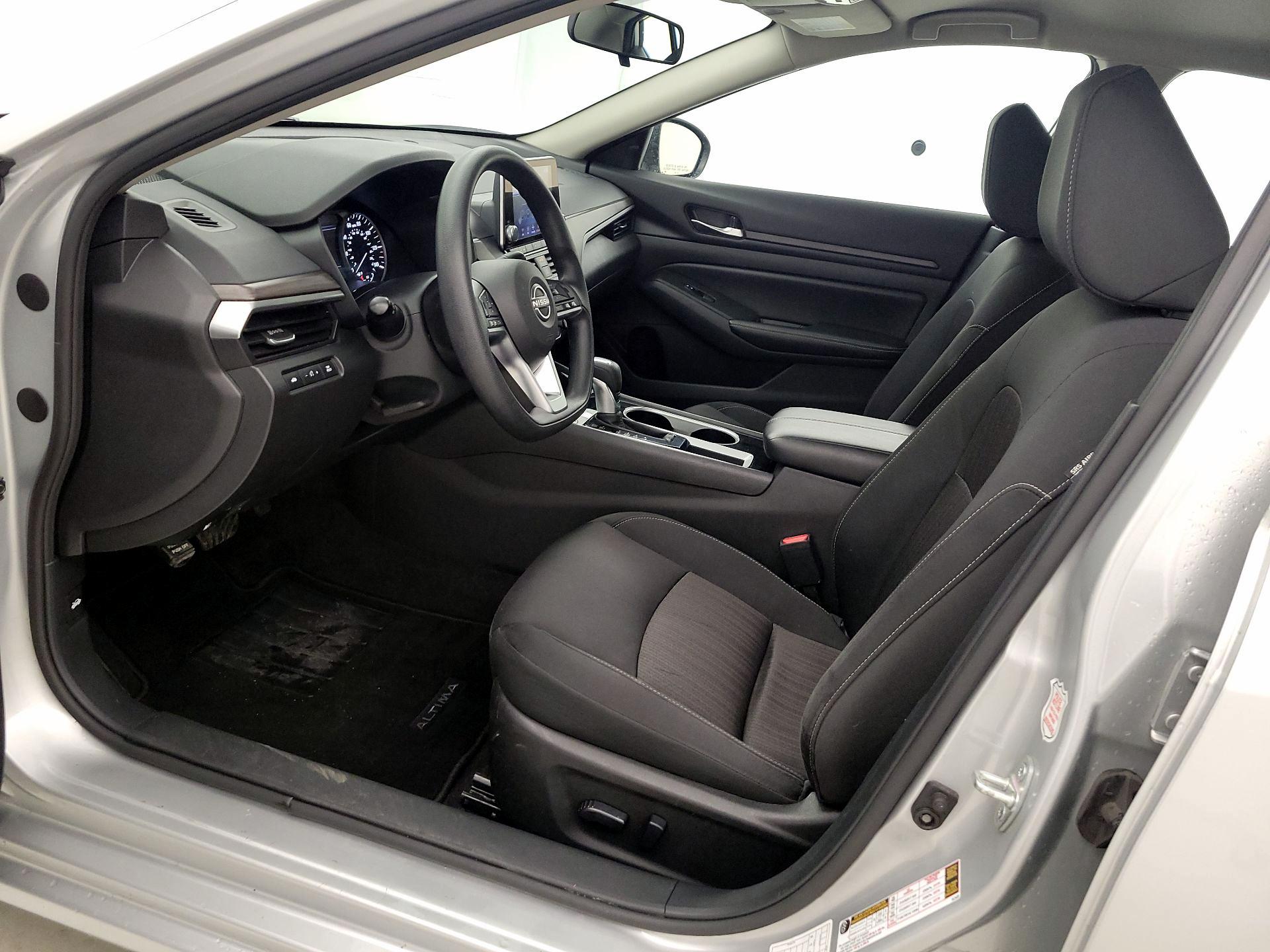 Thumbnail: 2024 Nissan Altima - 11