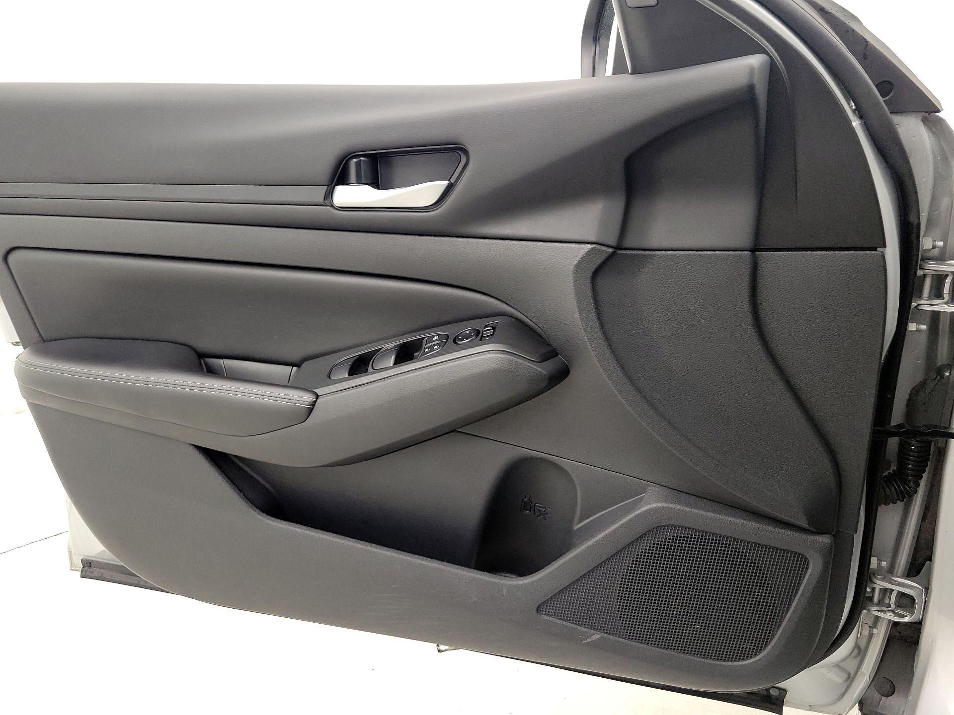 Thumbnail: 2024 Nissan Altima - 12