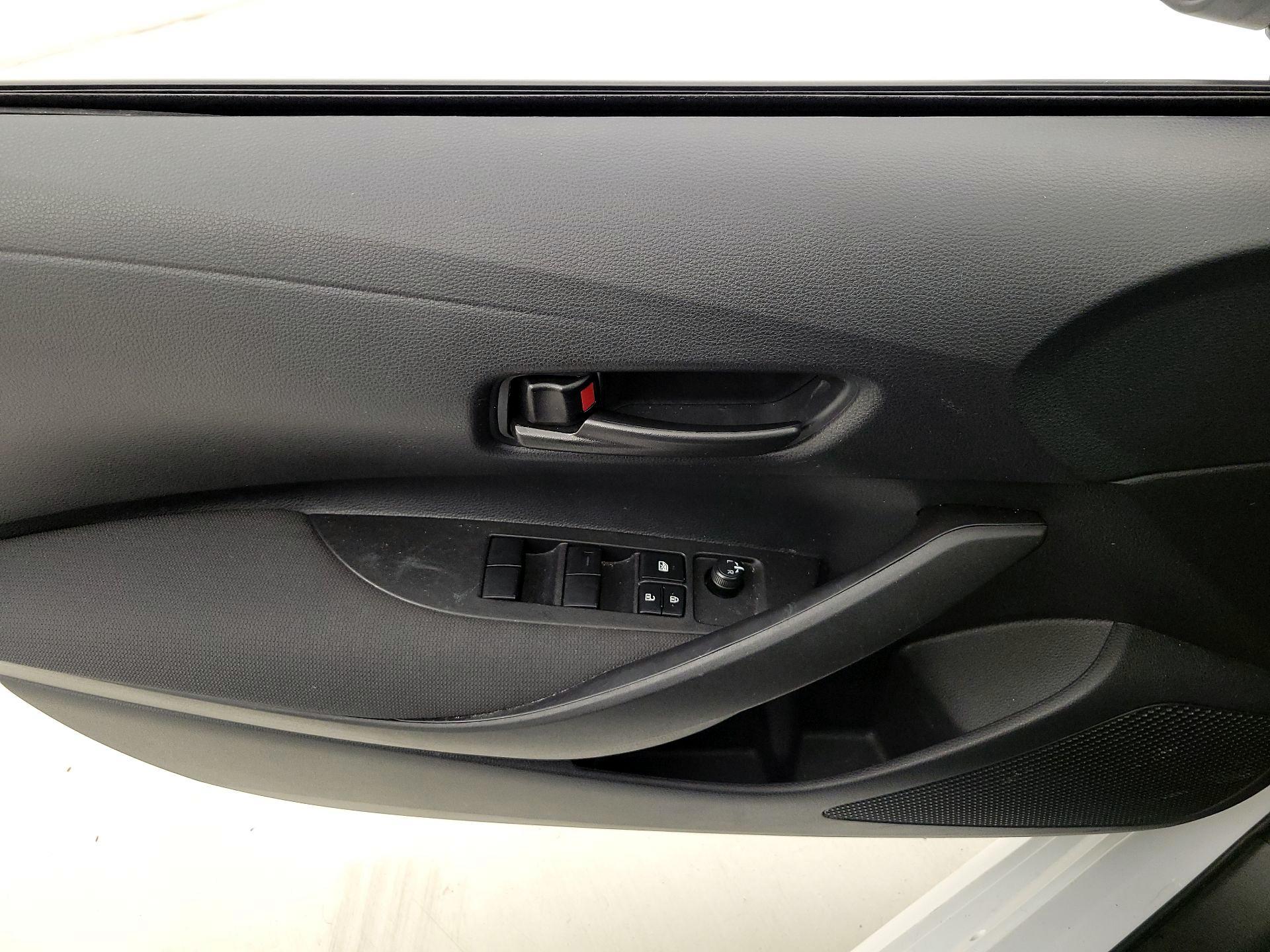 Thumbnail: 2025 Toyota Corolla - 12