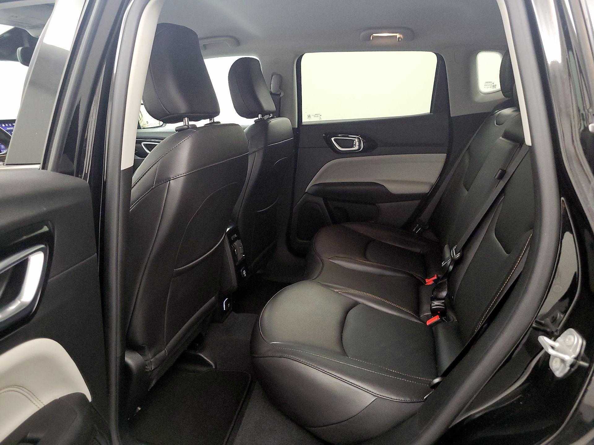 Thumbnail: 2022 Jeep Compass - 19