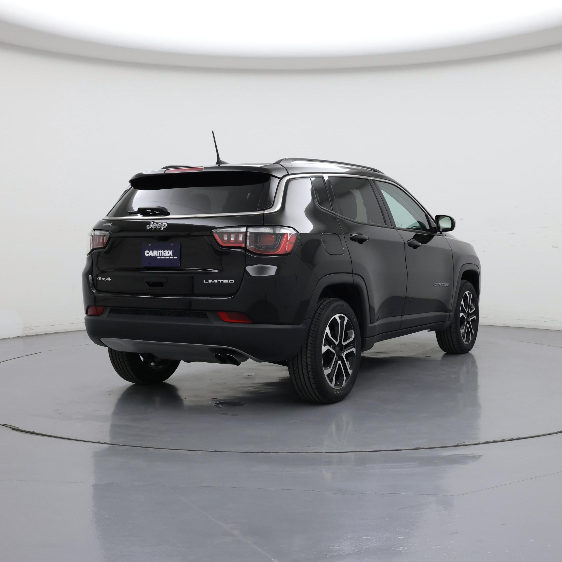 Thumbnail: 2022 Jeep Compass - 8