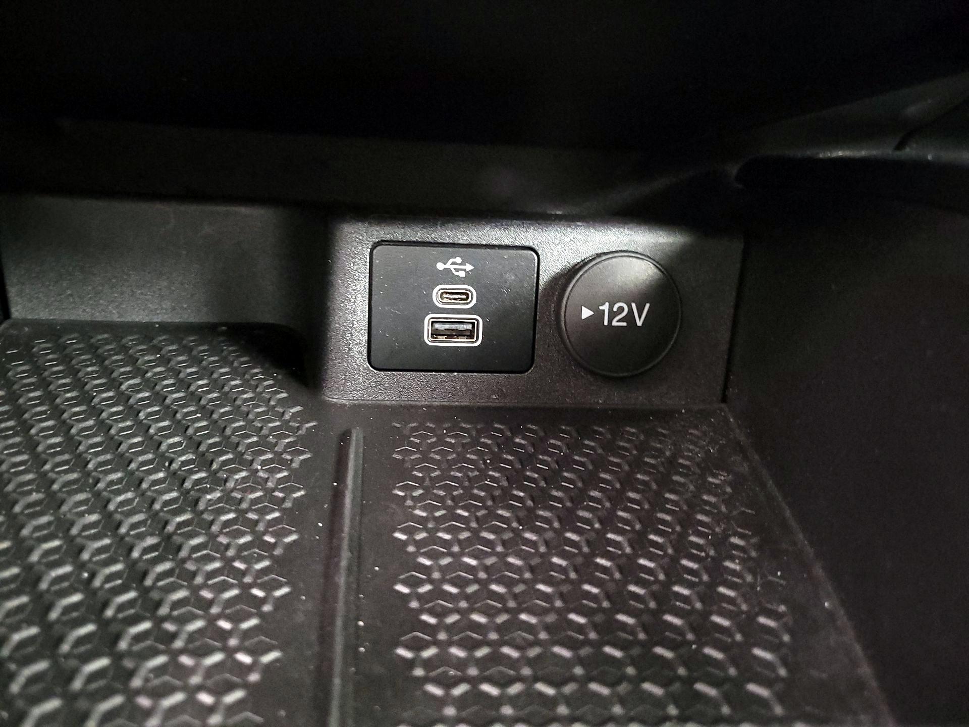 Thumbnail: 2023 Ford Bronco Sport - 18