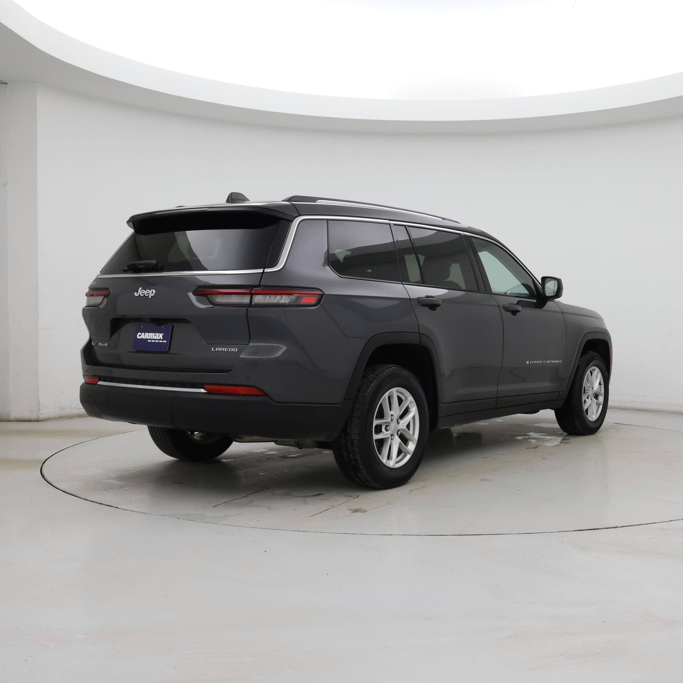 Thumbnail: 2023 Jeep Grand Cherokee L - 8
