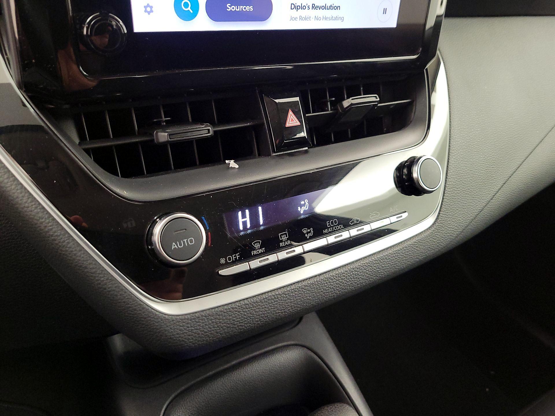 Thumbnail: 2024 Toyota Corolla - 17