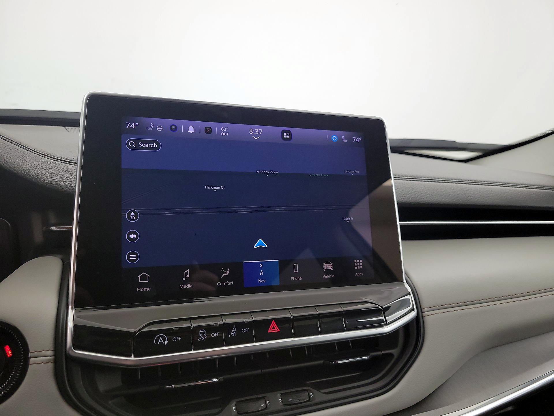 Thumbnail: 2022 Jeep Compass - 14