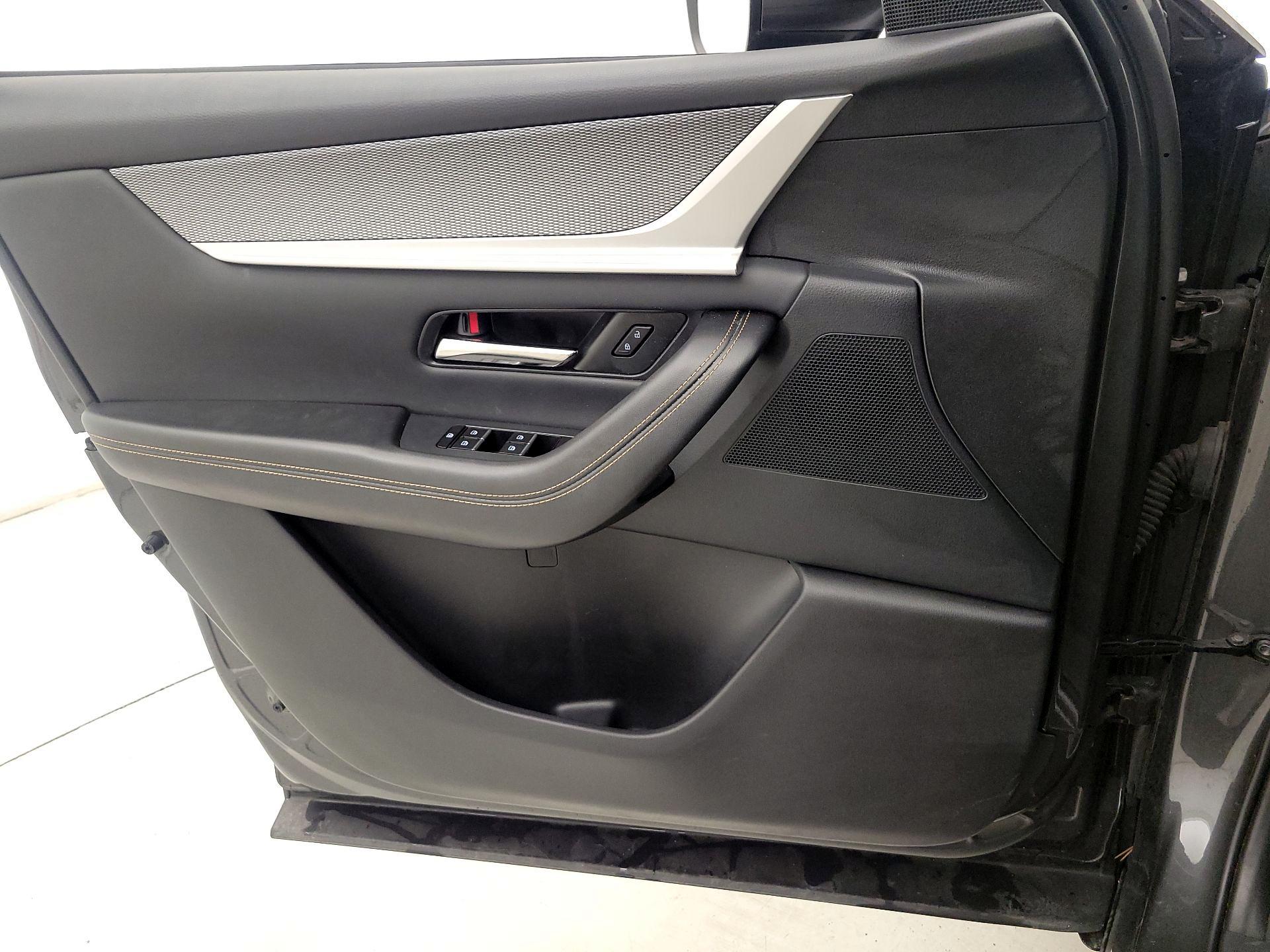 Thumbnail: 2024 Mazda CX-90 - 12