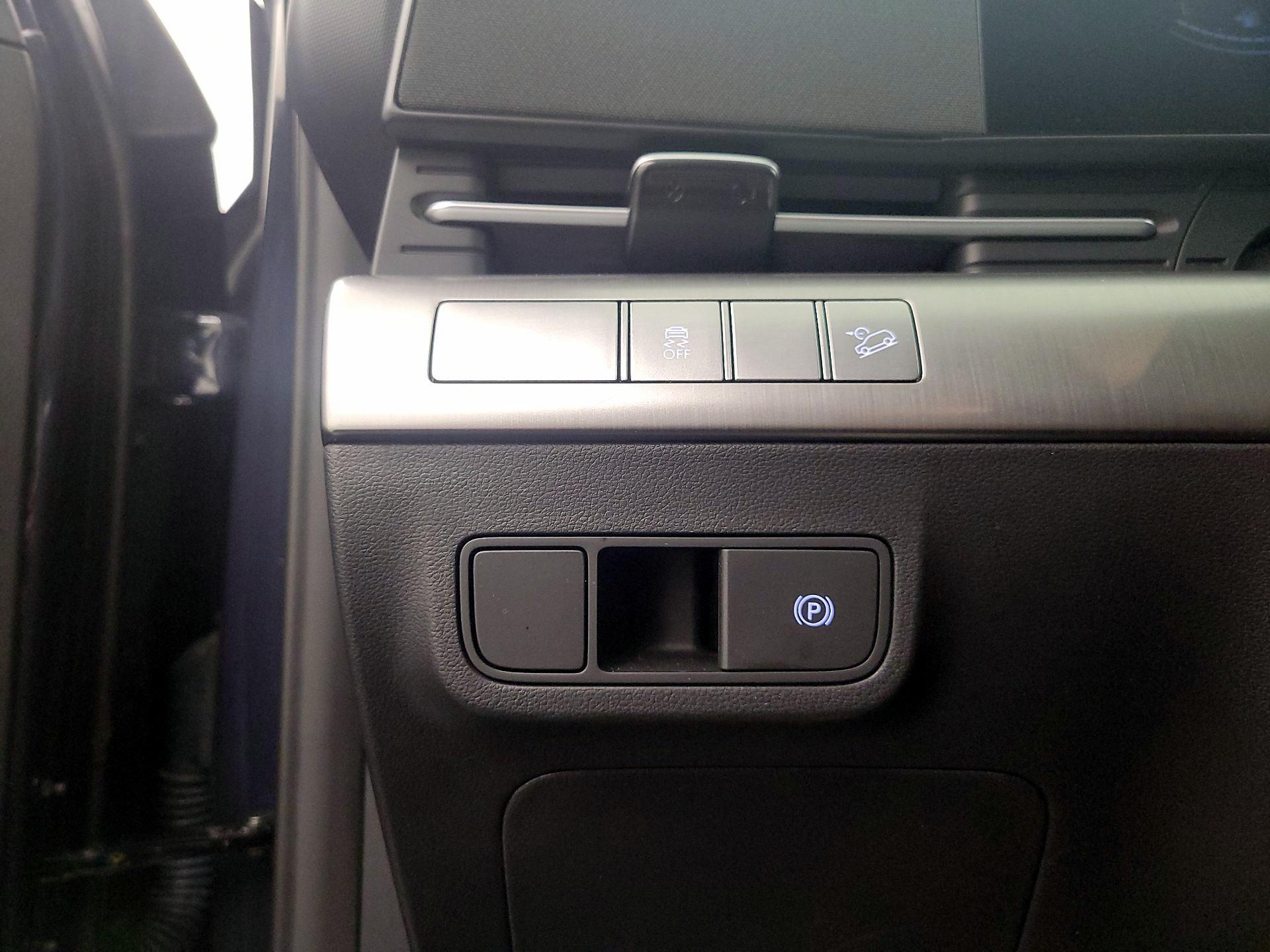 Thumbnail: 2025 Hyundai Kona - 13