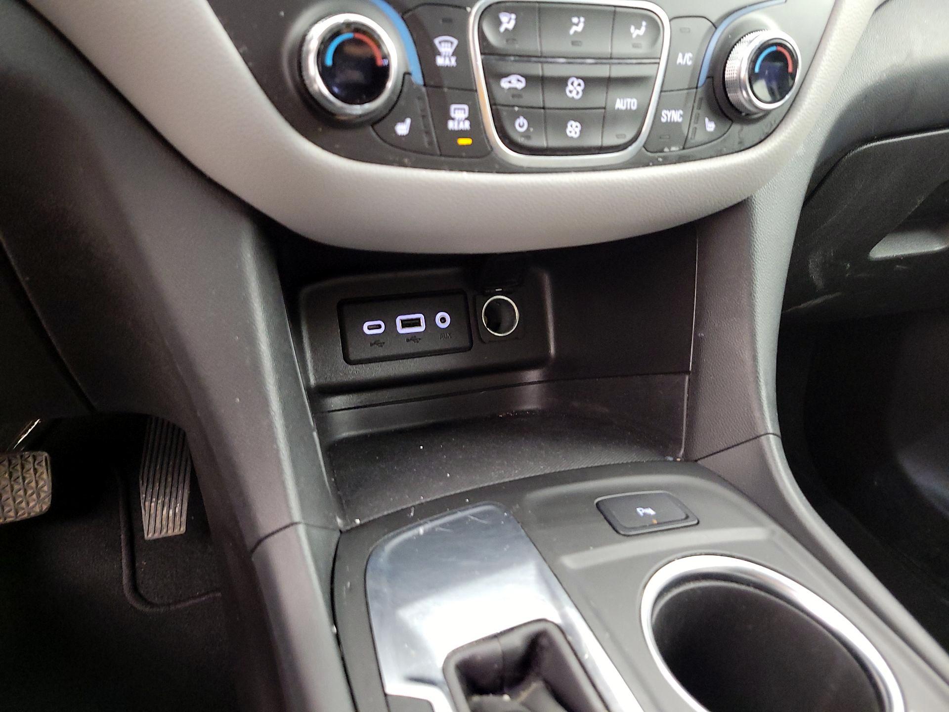 Thumbnail: 2024 Chevrolet Equinox - 19