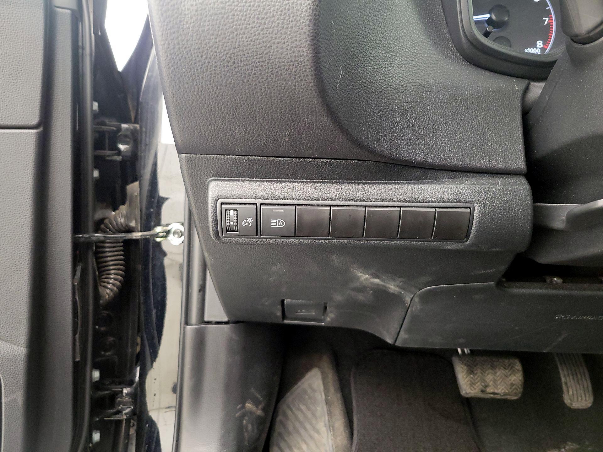 Thumbnail: 2024 Toyota Corolla - 13