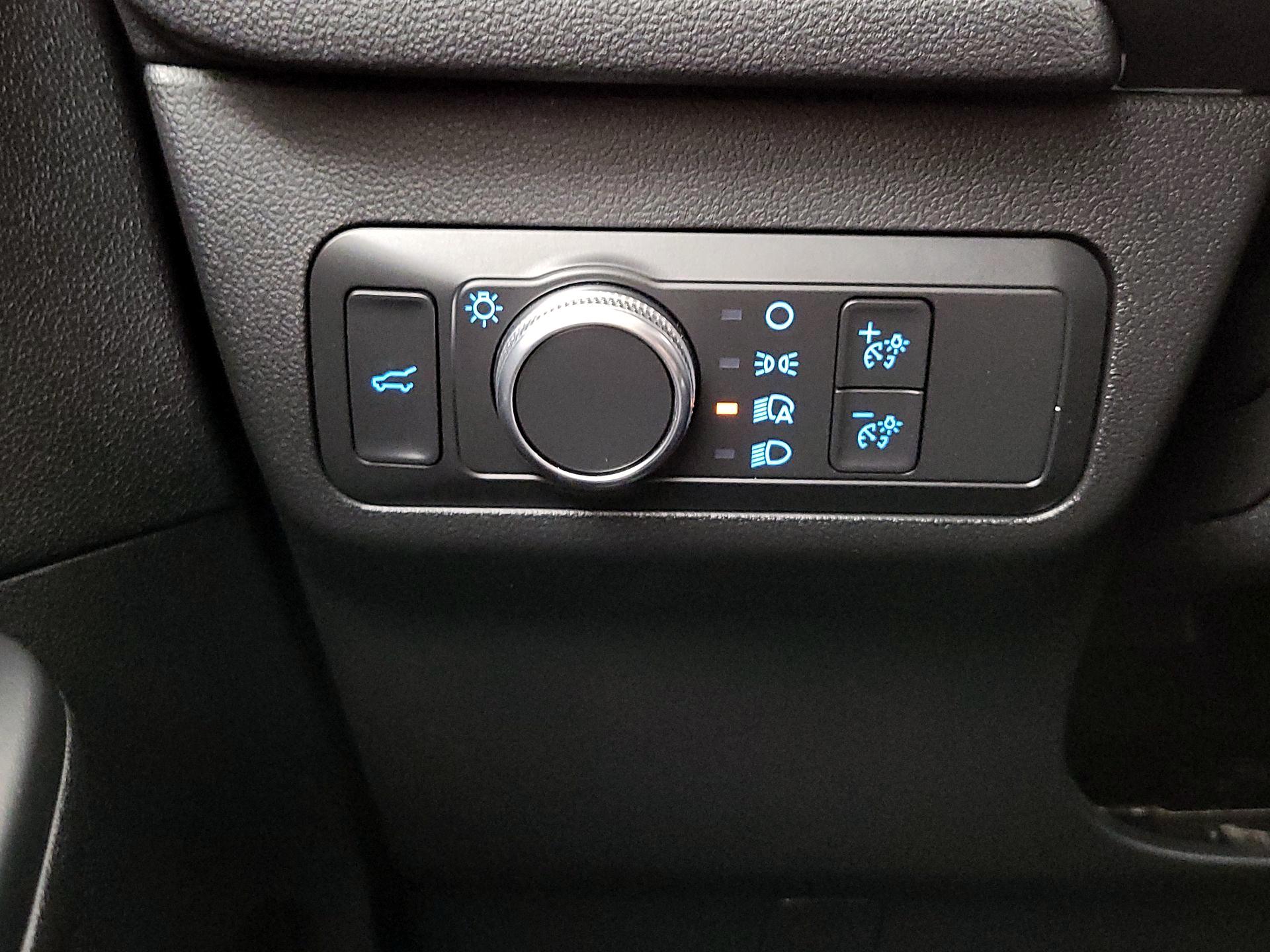 Thumbnail: 2022 Ford Escape - 13