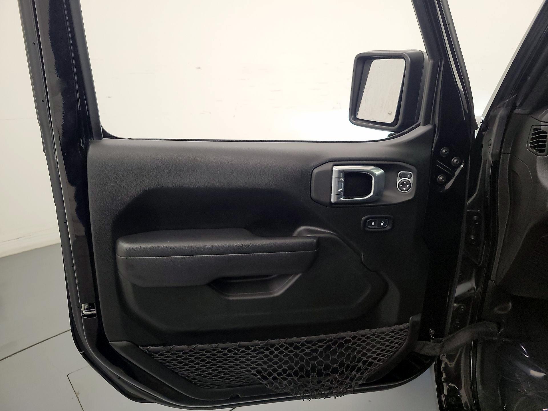 Thumbnail: 2022 Jeep Gladiator - 12