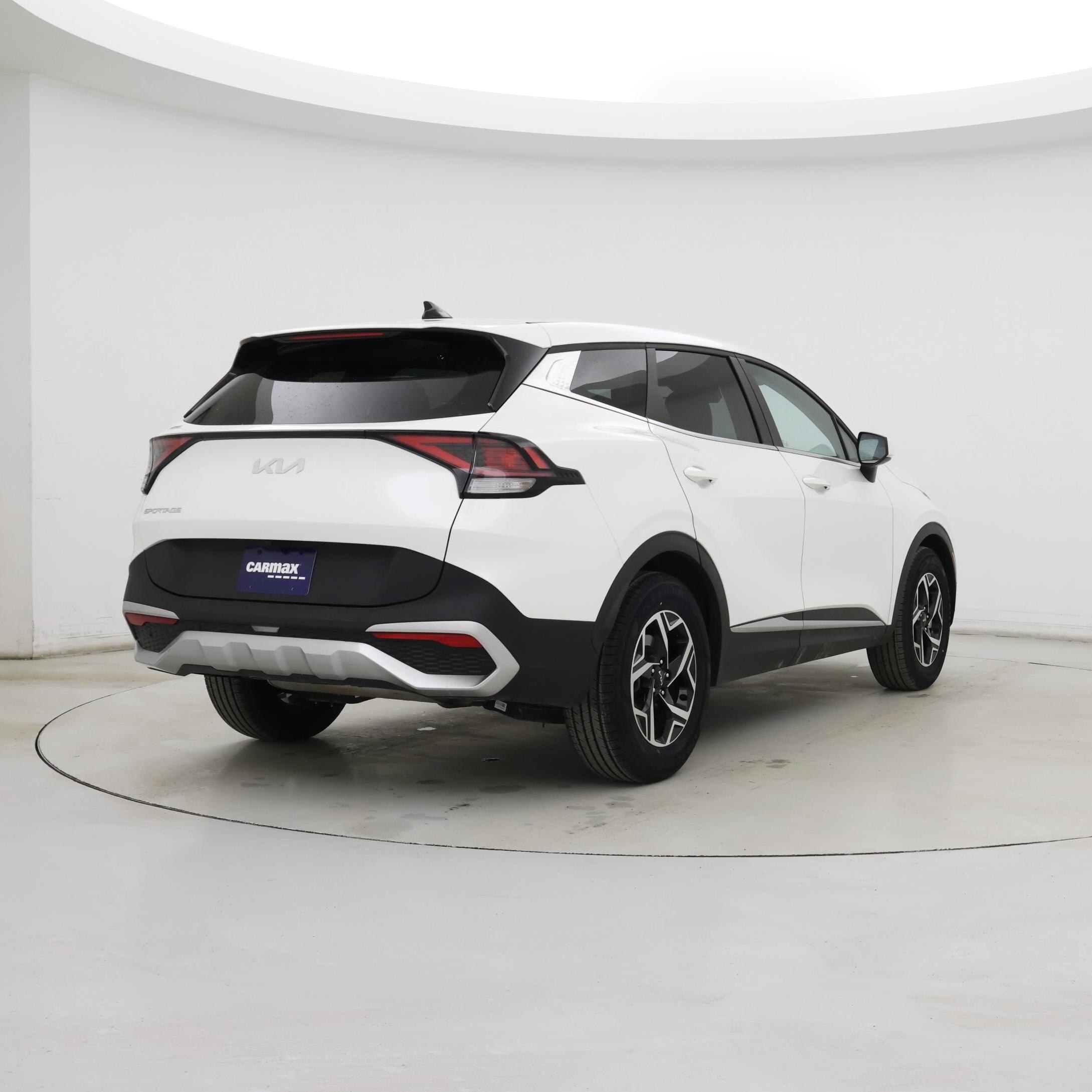 Thumbnail: 2024 Kia Sportage - 8