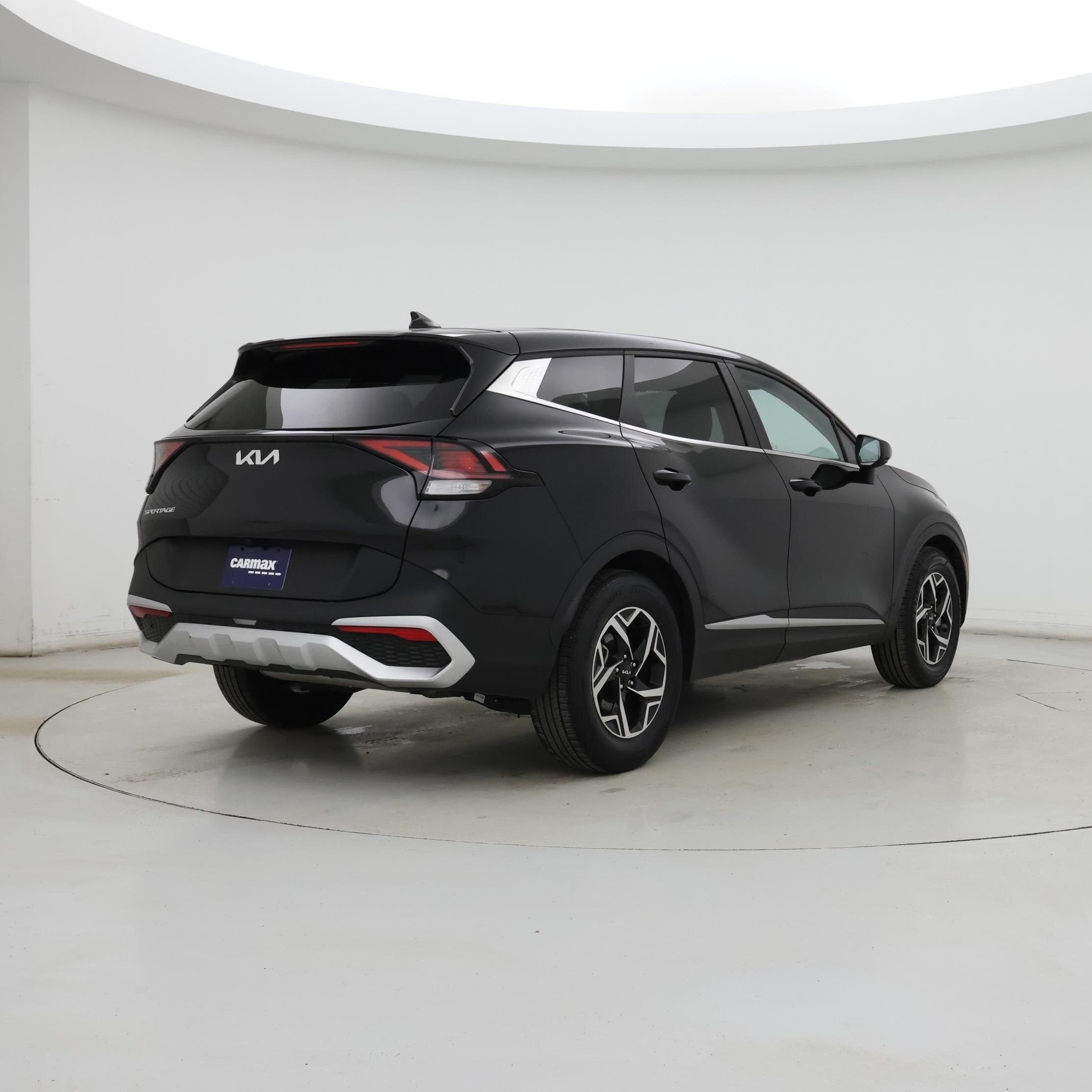 Thumbnail: 2024 Kia Sportage - 8