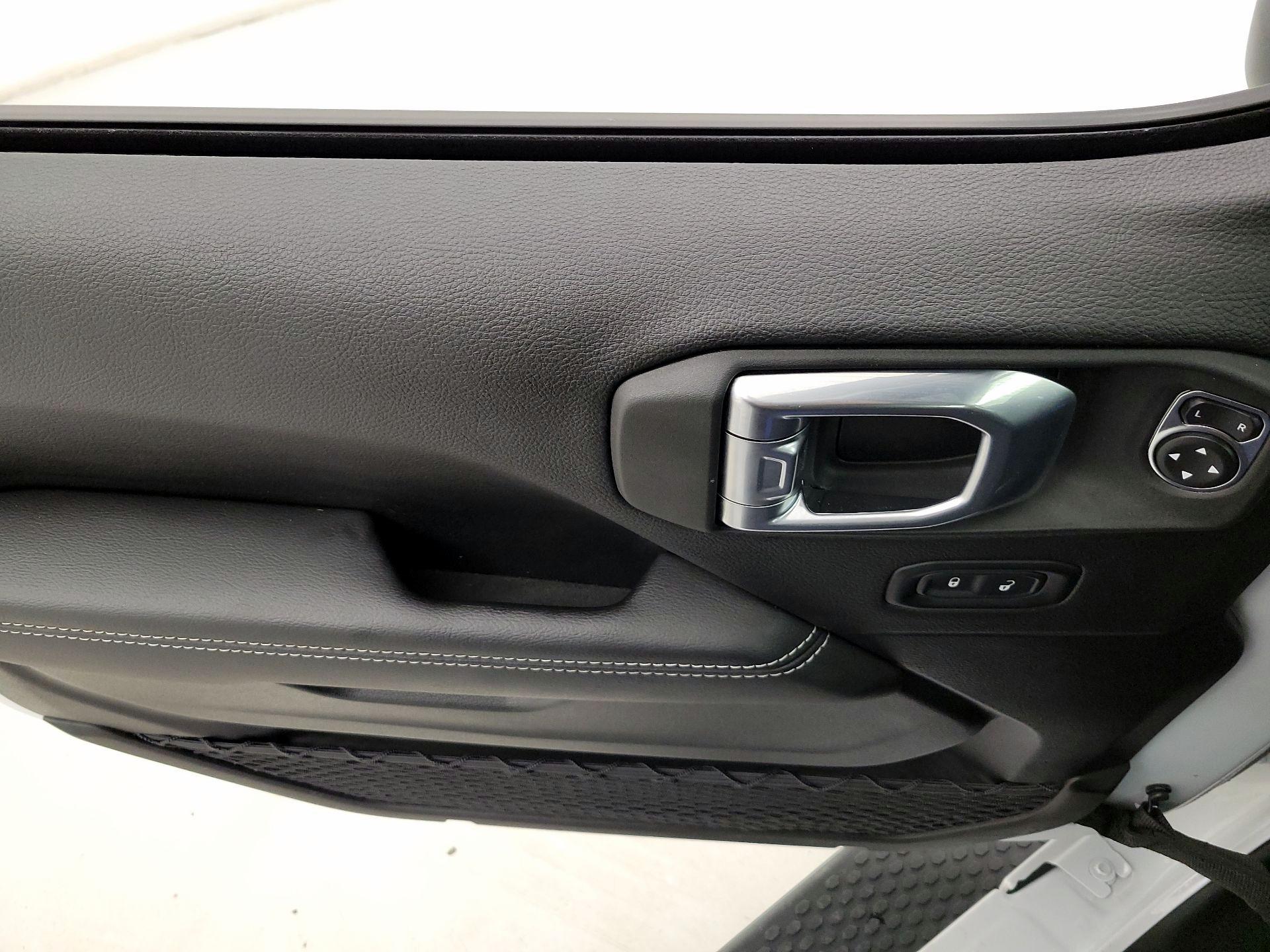 Thumbnail: 2023 Jeep Wrangler - 12