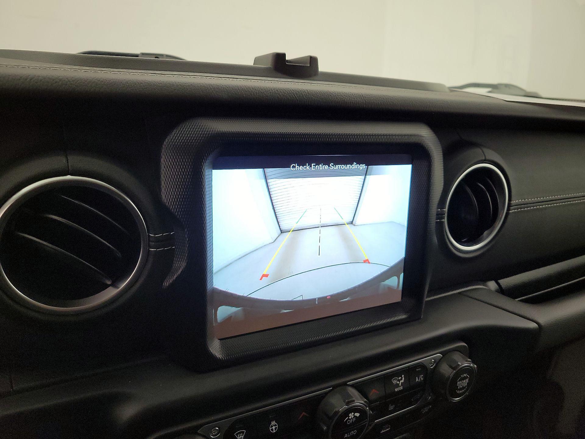 Thumbnail: 2023 Jeep Wrangler - 15