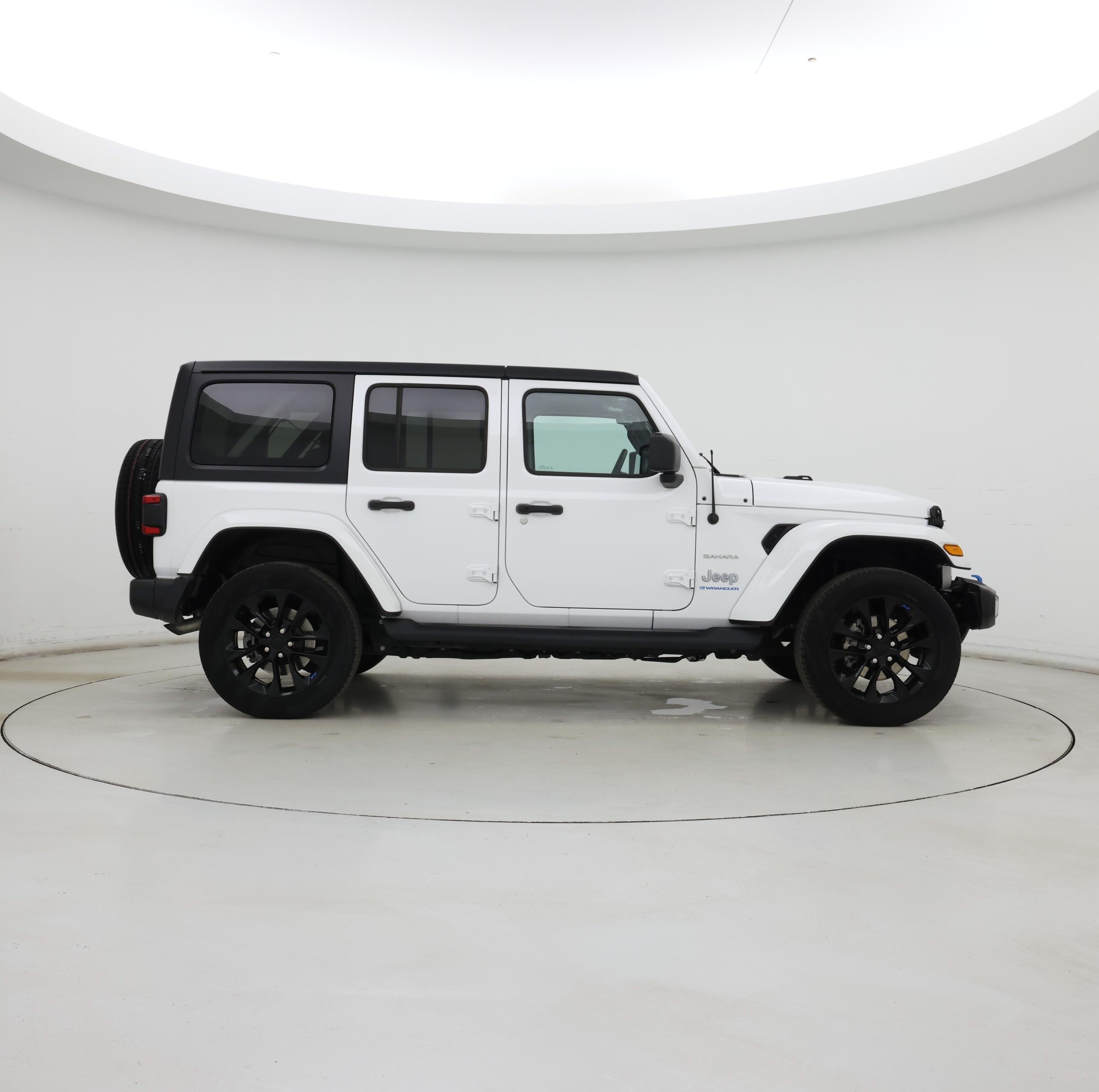 Thumbnail: 2023 Jeep Wrangler - 7