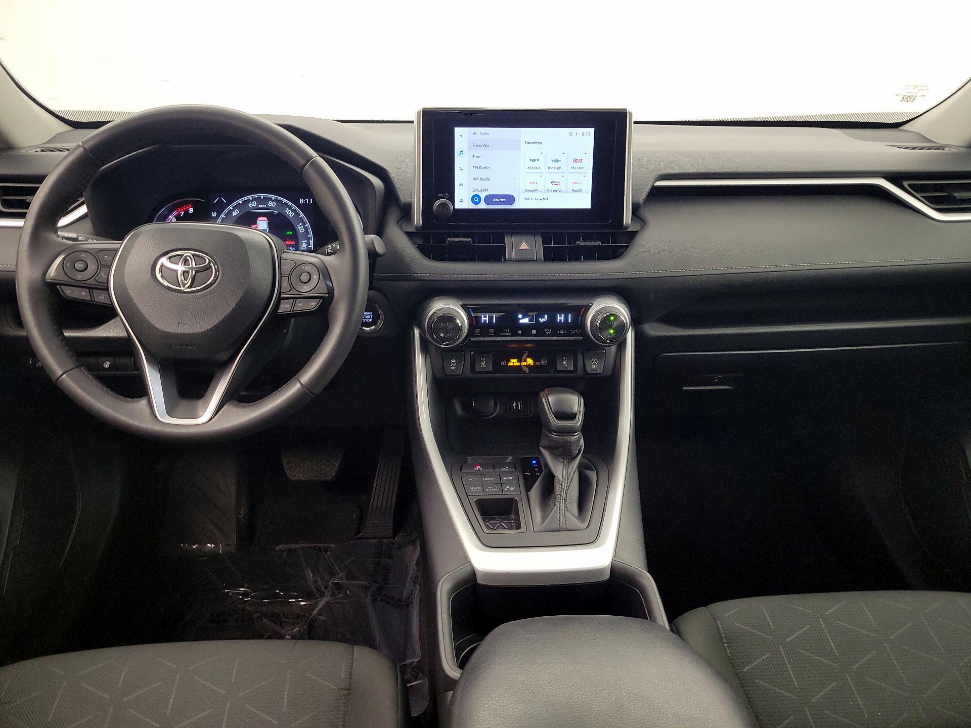 Thumbnail: 2024 Toyota RAV4 - 9