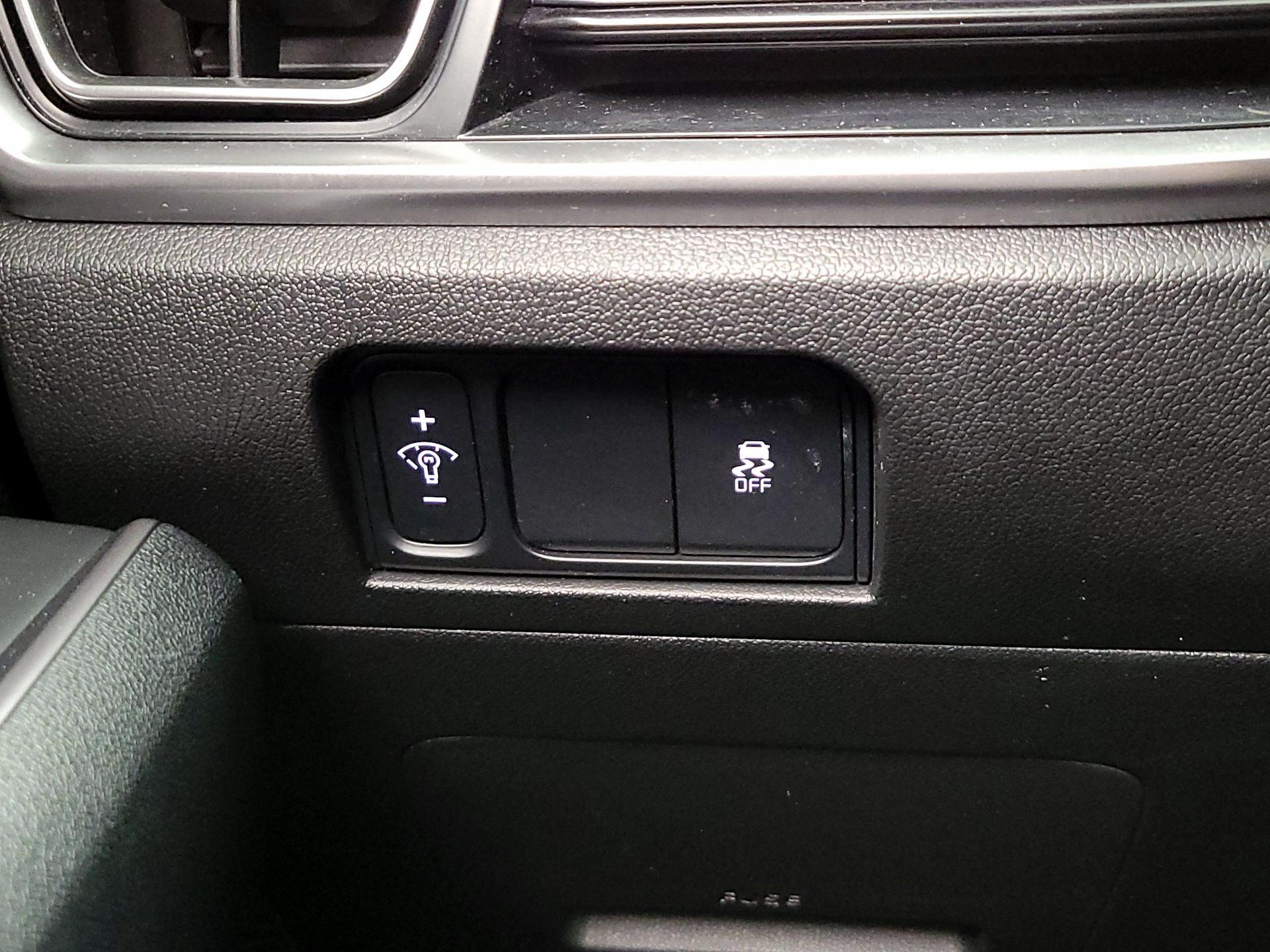 Thumbnail: 2024 Kia Sorento - 13