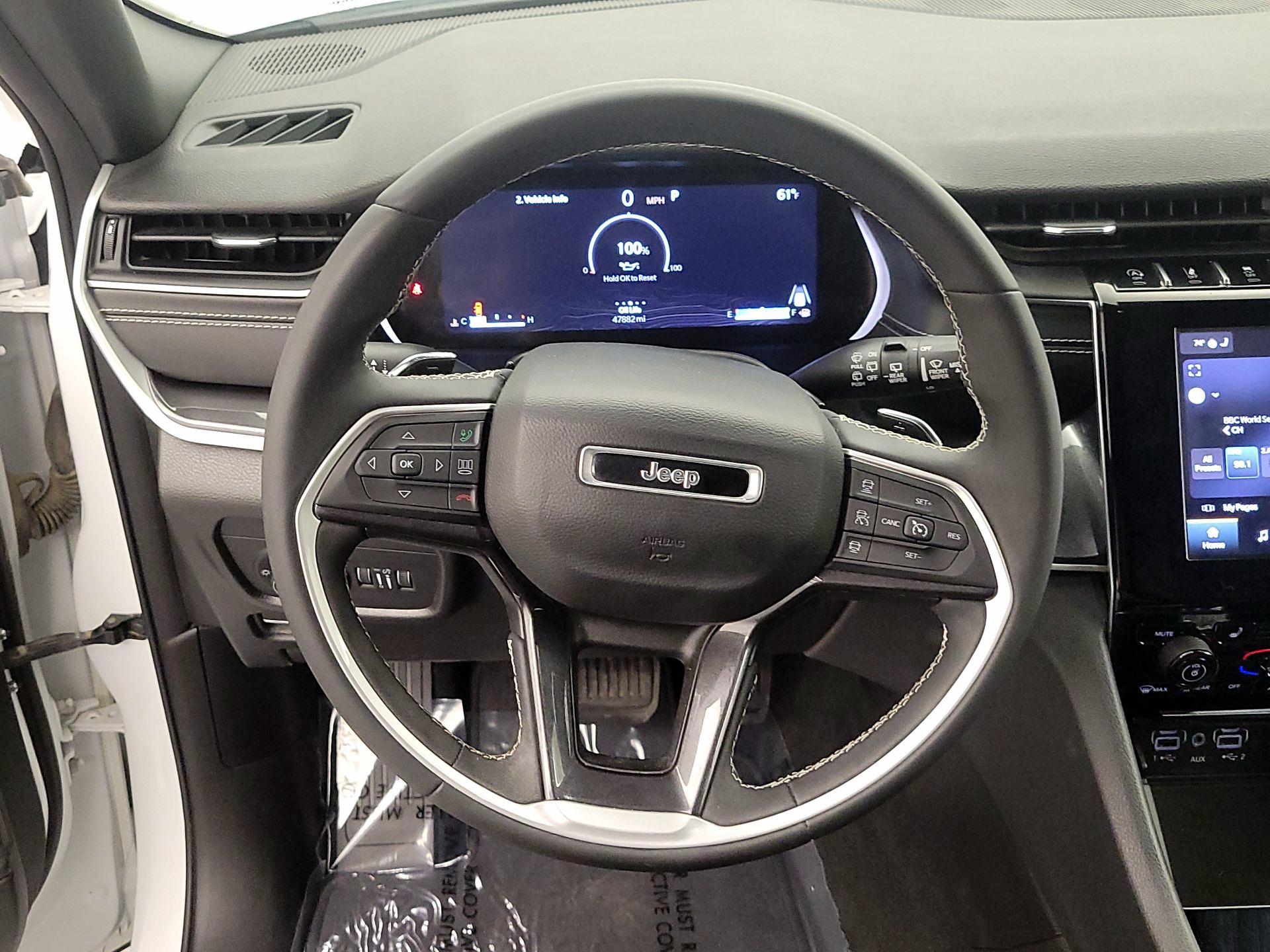 Thumbnail: 2023 Jeep Grand Cherokee L - 10