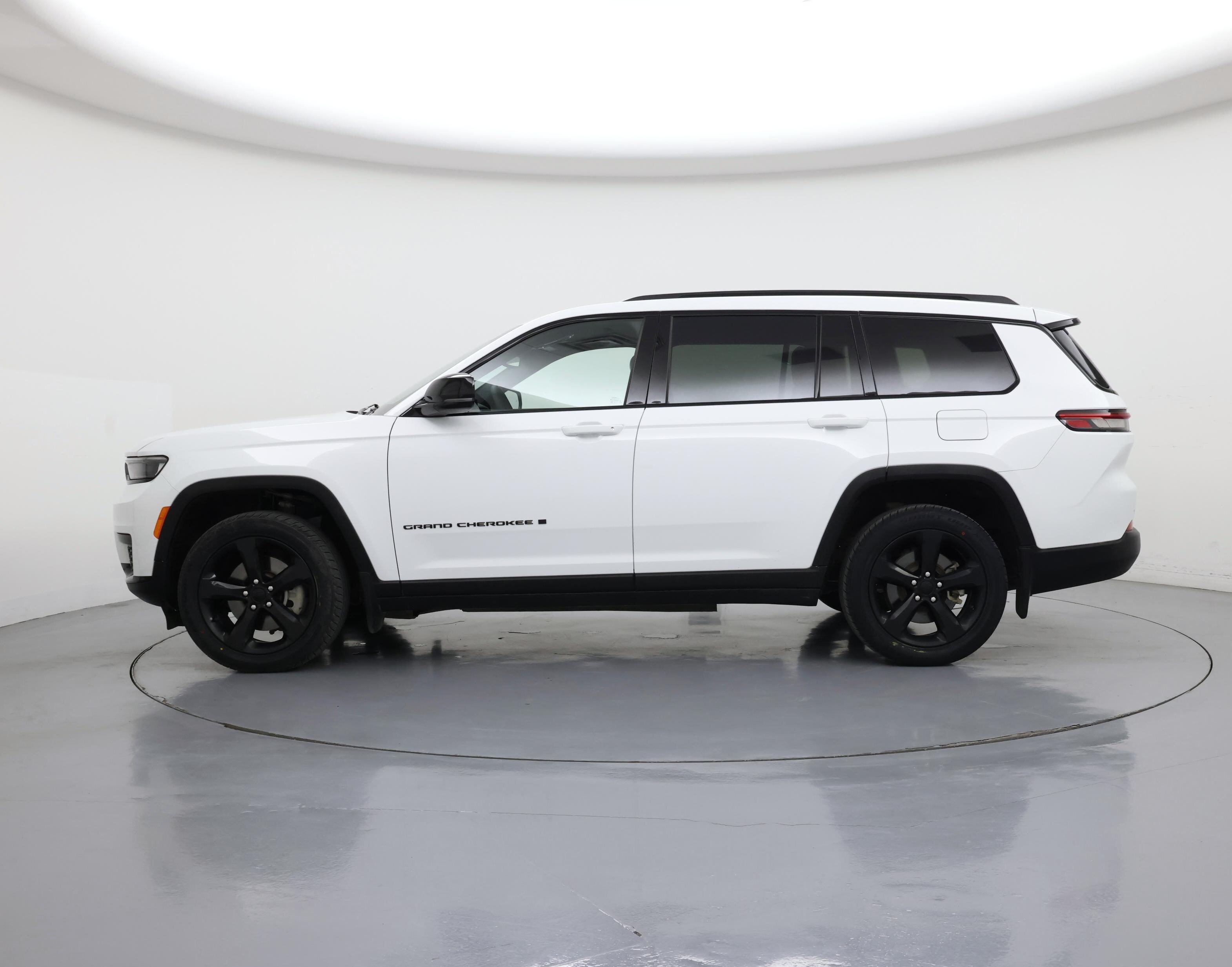 Thumbnail: 2023 Jeep Grand Cherokee L - 3