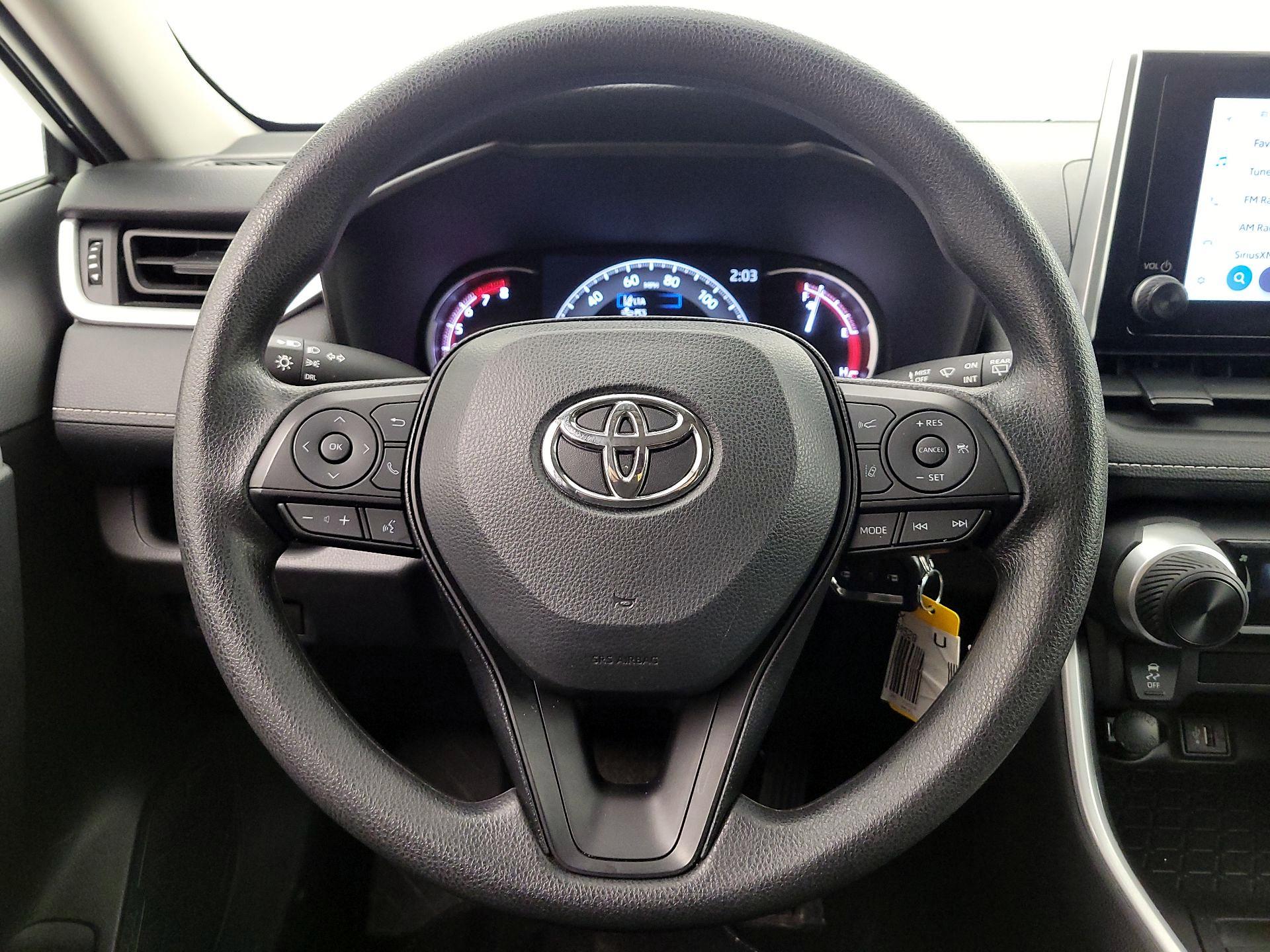 Thumbnail: 2025 Toyota RAV4 - 10